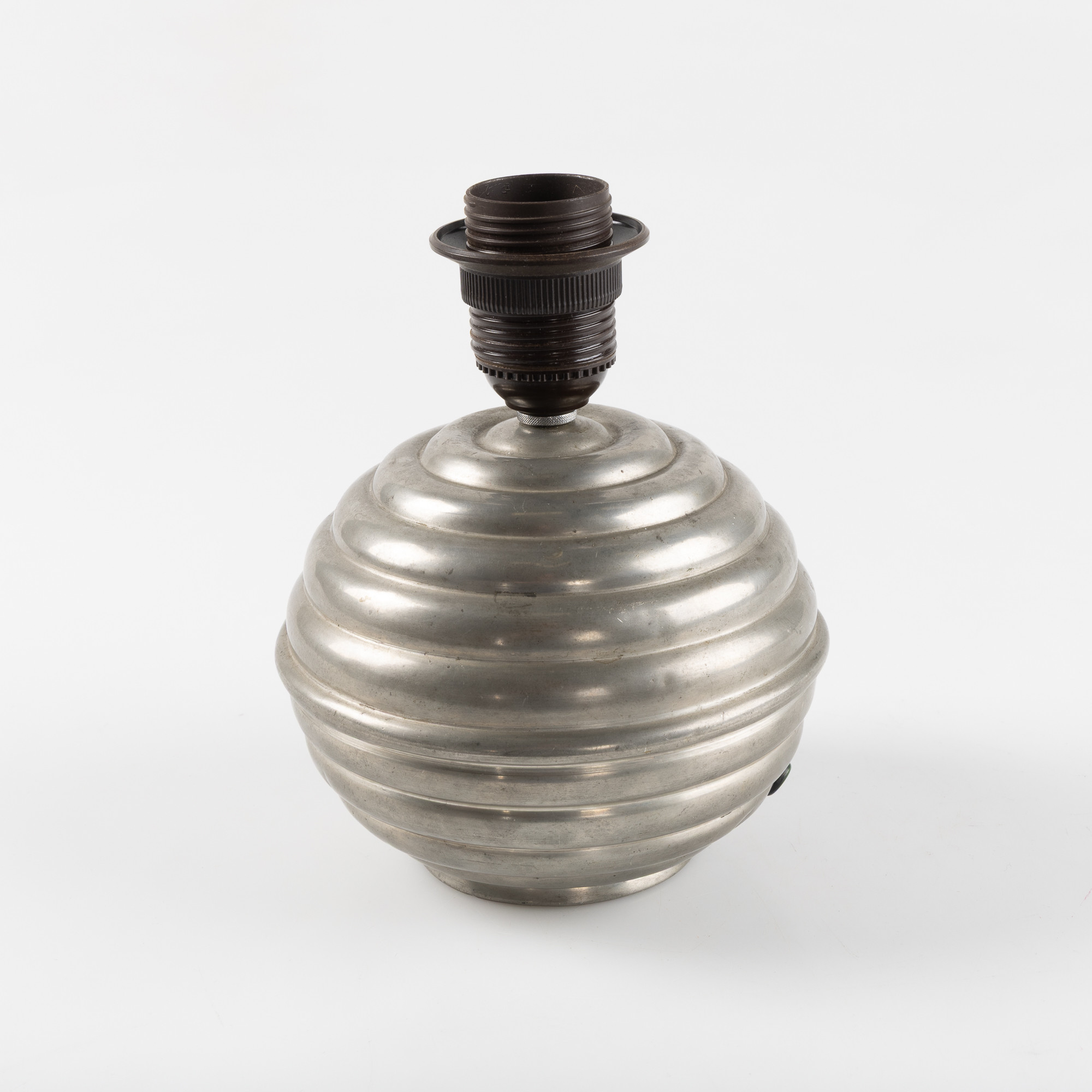 THORILD KNUTSON. Bordslampa, tenn, Art Deco, Gränna, 1930.