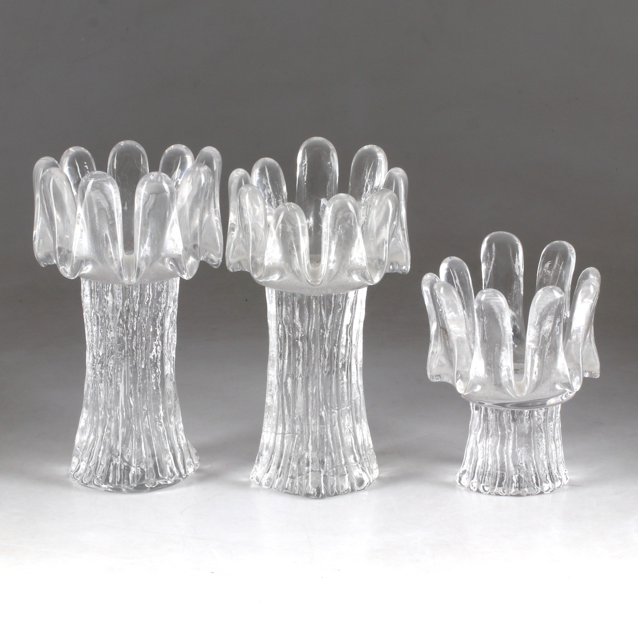 GÖRAN WÄRFF. Ljushållare, 3 st, glas, "Sunflower", Kosta. 1900-talets andra hälft.