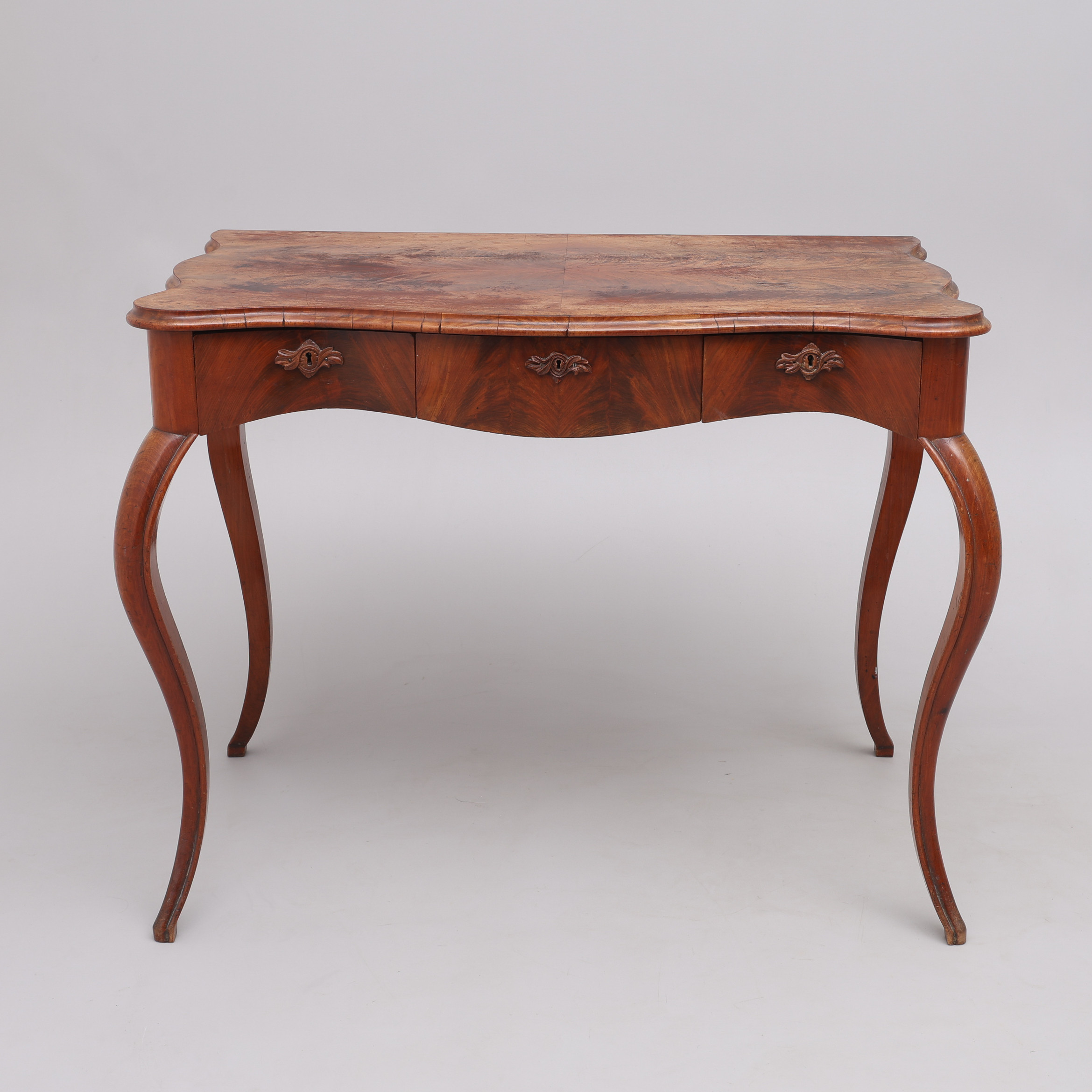 DAMSKRIVBORD, nyrokoko, mahogny, 1800-talets andra hälft.