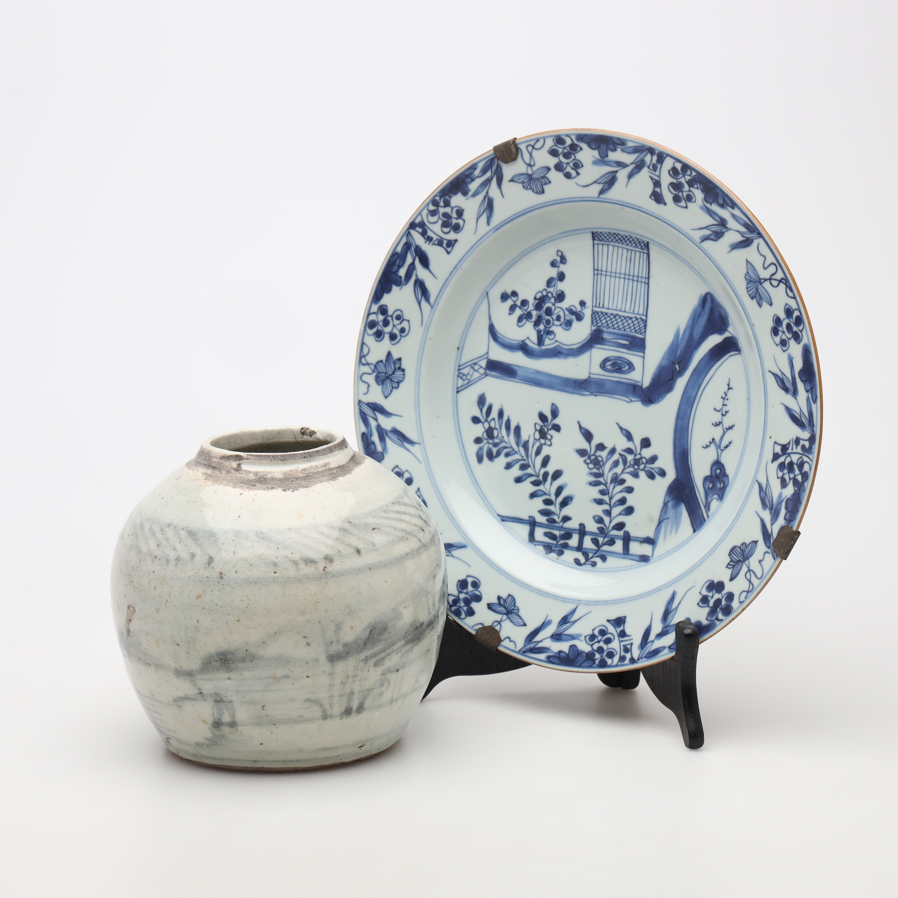 FAT samt INGEFÄRSKRUS, porslin, Kina, 17/1800-tal.