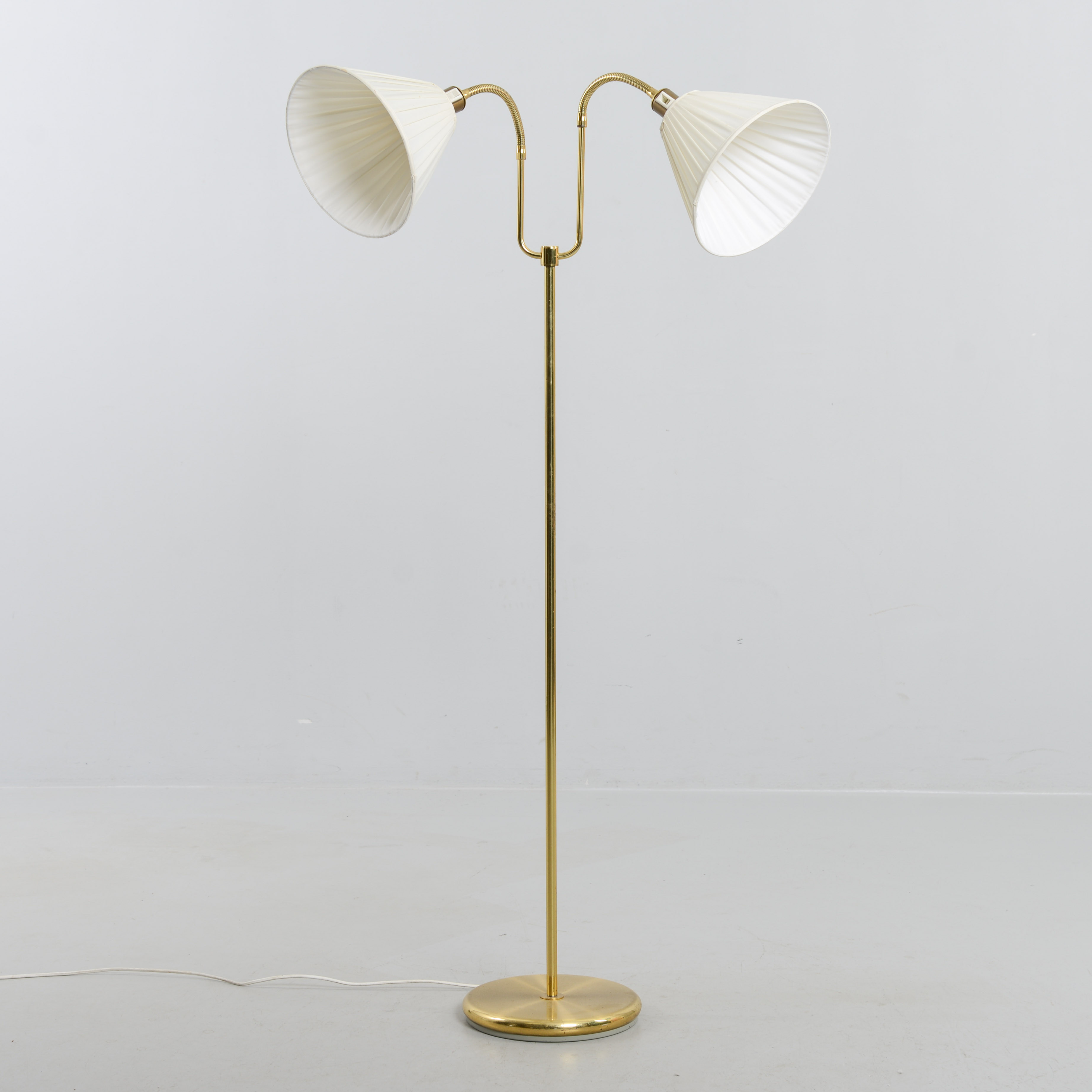 GOLVLAMPA, modell 287, Armaturhantverk, 1900-talets andra del.