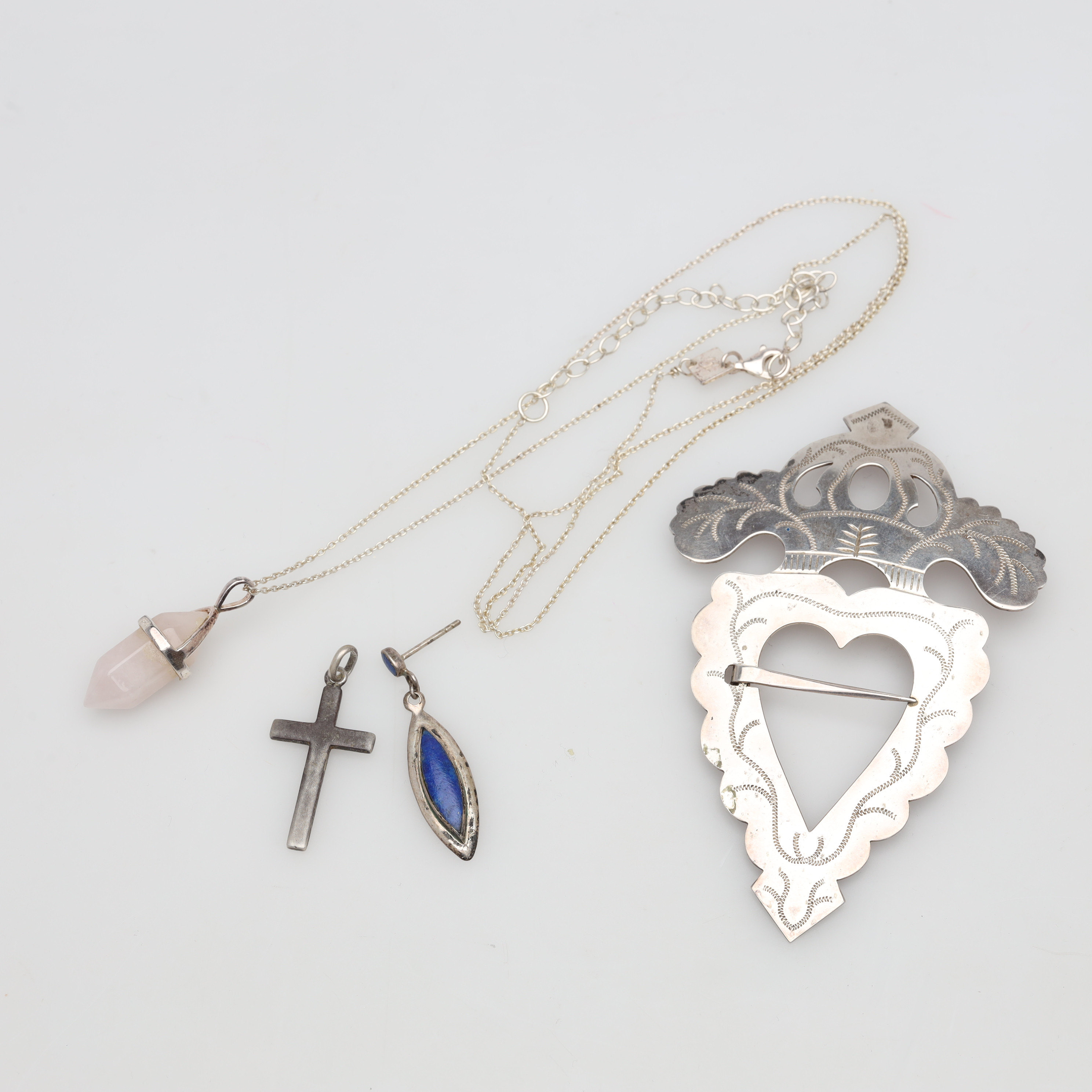 SMYCKEN 5 delar, silver, bruttovikt ca 26,4 gram.