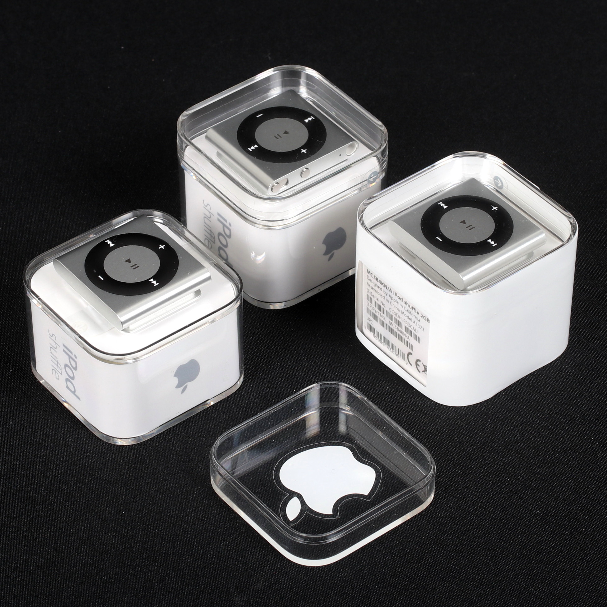 IPOD, 3 st, "Ipod Shuffle, 4:e generationen, Apple.