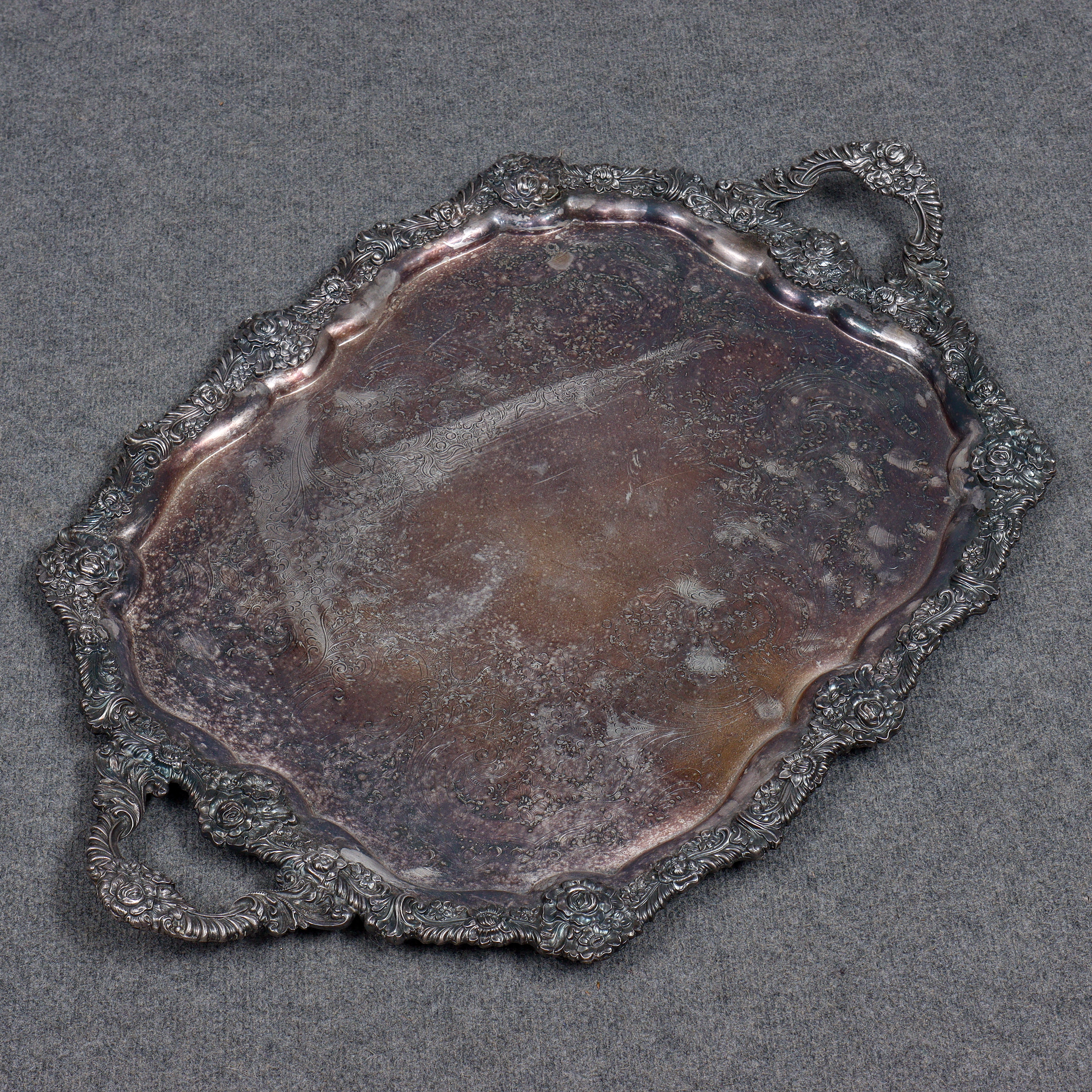 STOR BRICKA I NYSILVER, (76cm) ENGLAND.