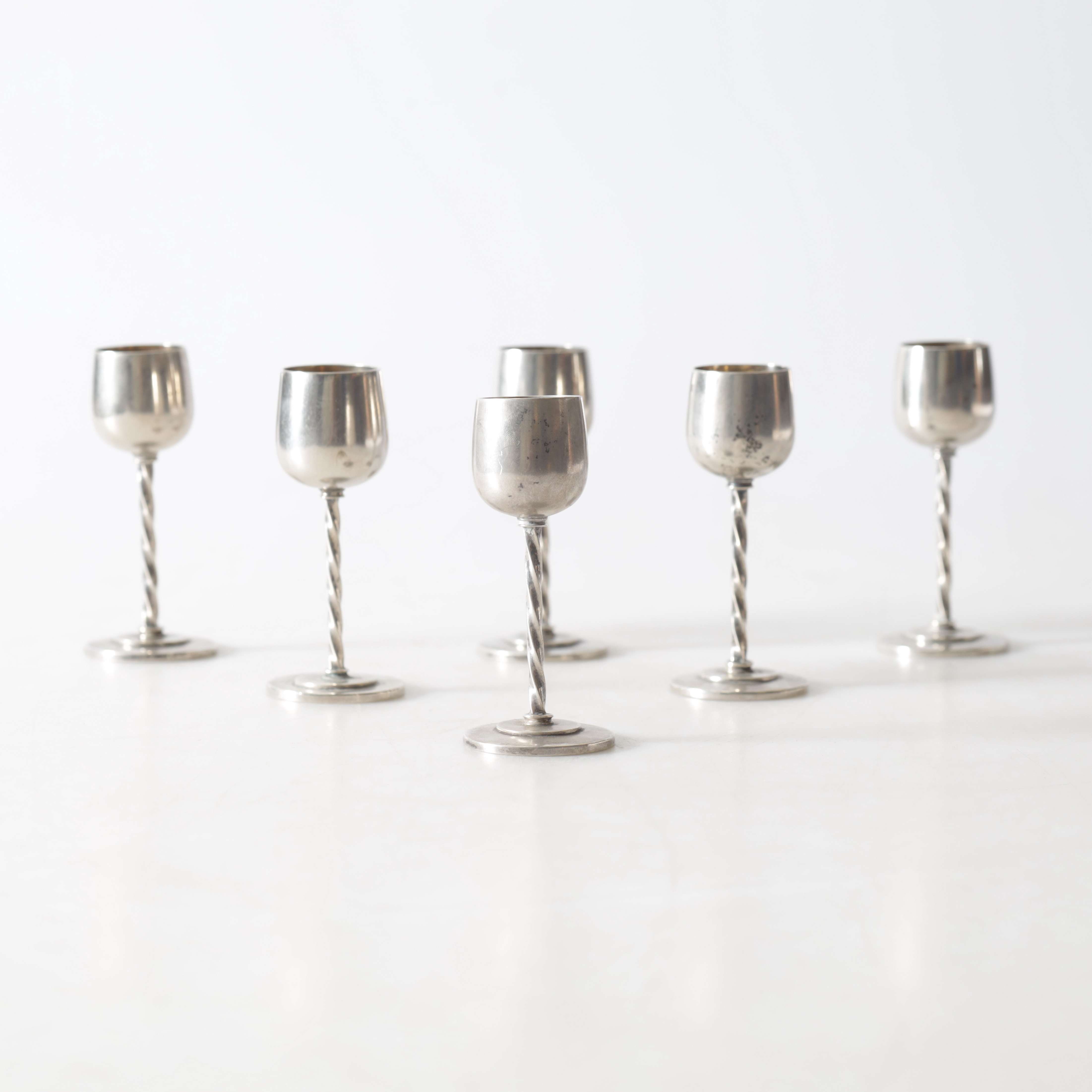 SNAPSGLAS, 6 st, silver, W. Ambach, Tyskland. Totalvikt ca 290,6 gram.