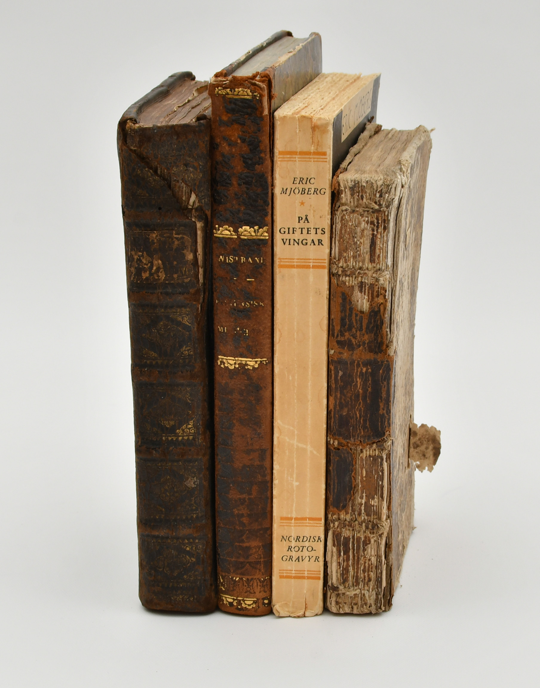 Medicin, Rosén, Wistrand. Darelli Socken apothek, Mjöberg. 4 vol.