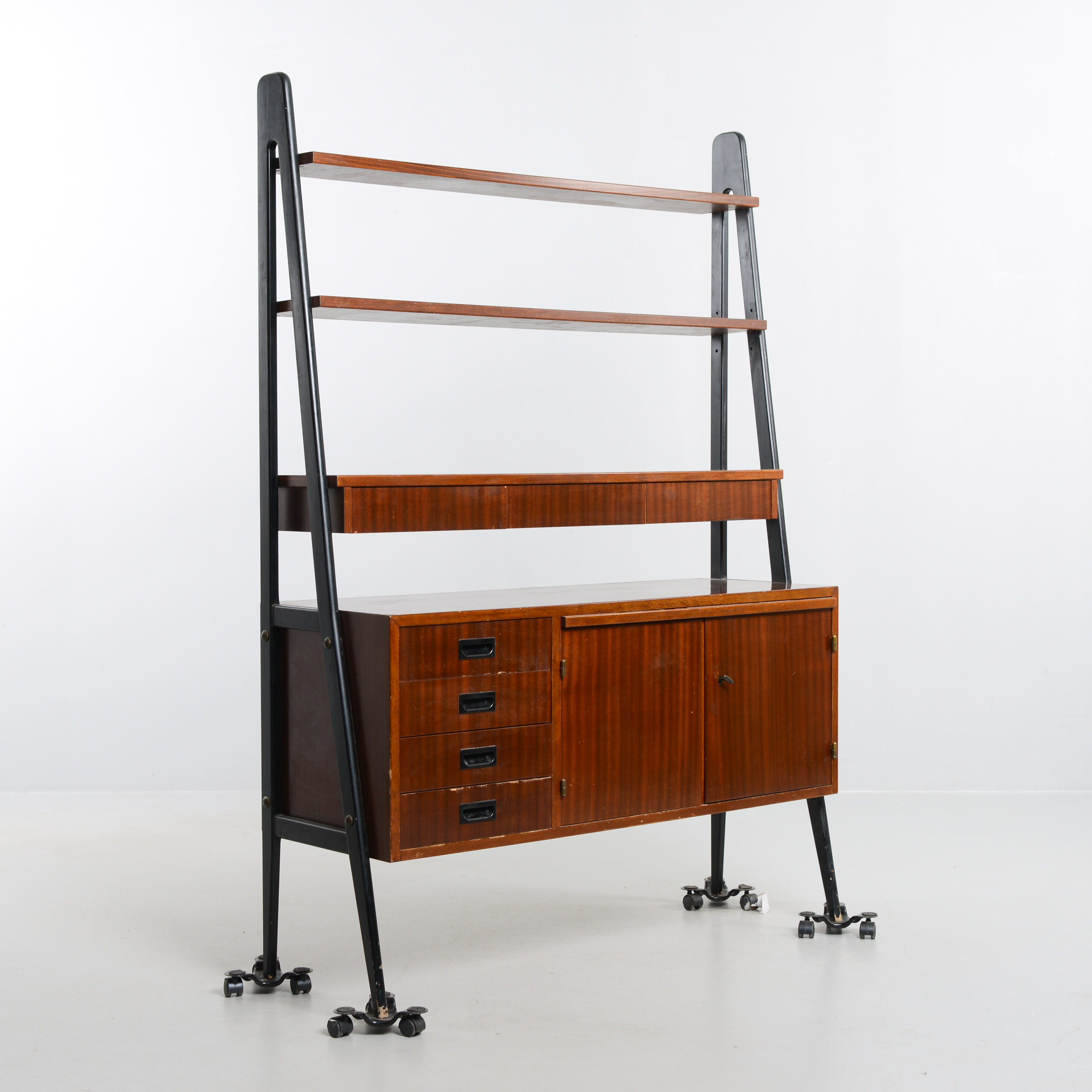 BOKHYLLA, AB Svenska Ramfabriken, Malmbäck, 1950/60-tal.