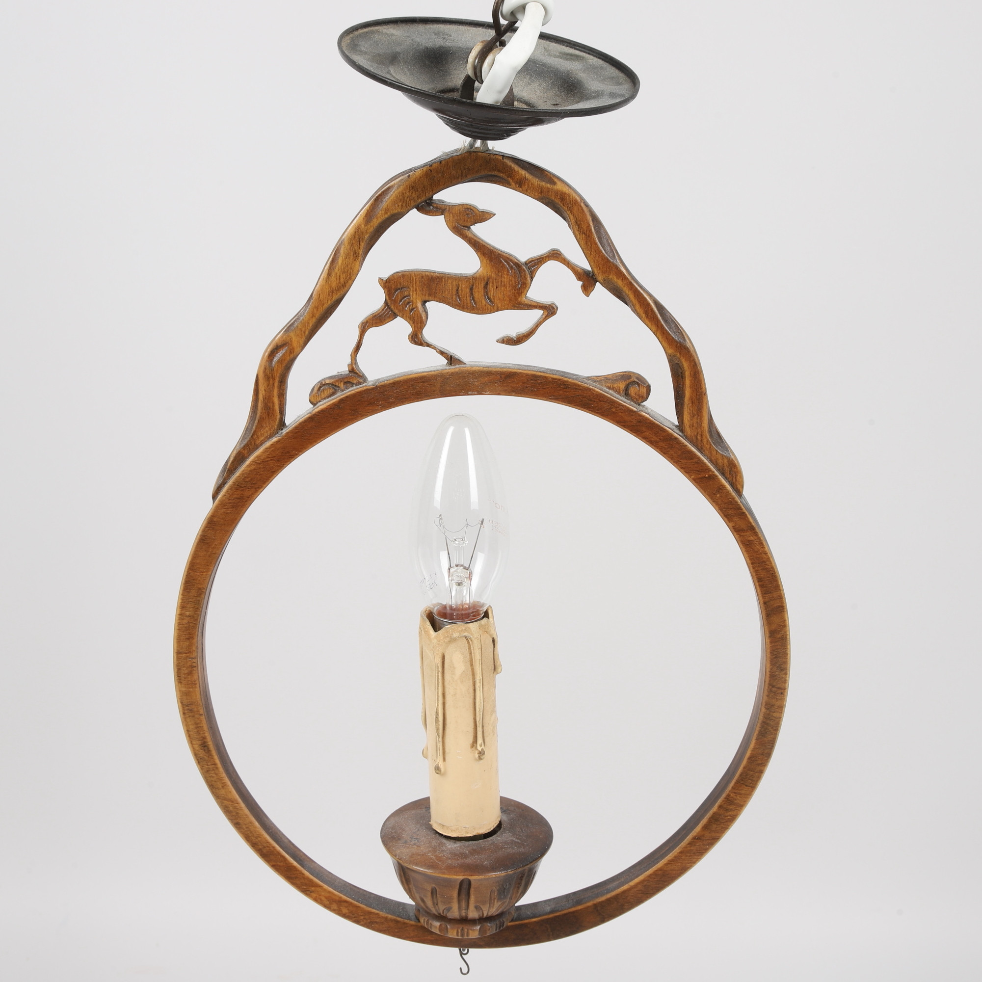 TAKLAMPA, handgord, trä och metall, 1900-talets början.