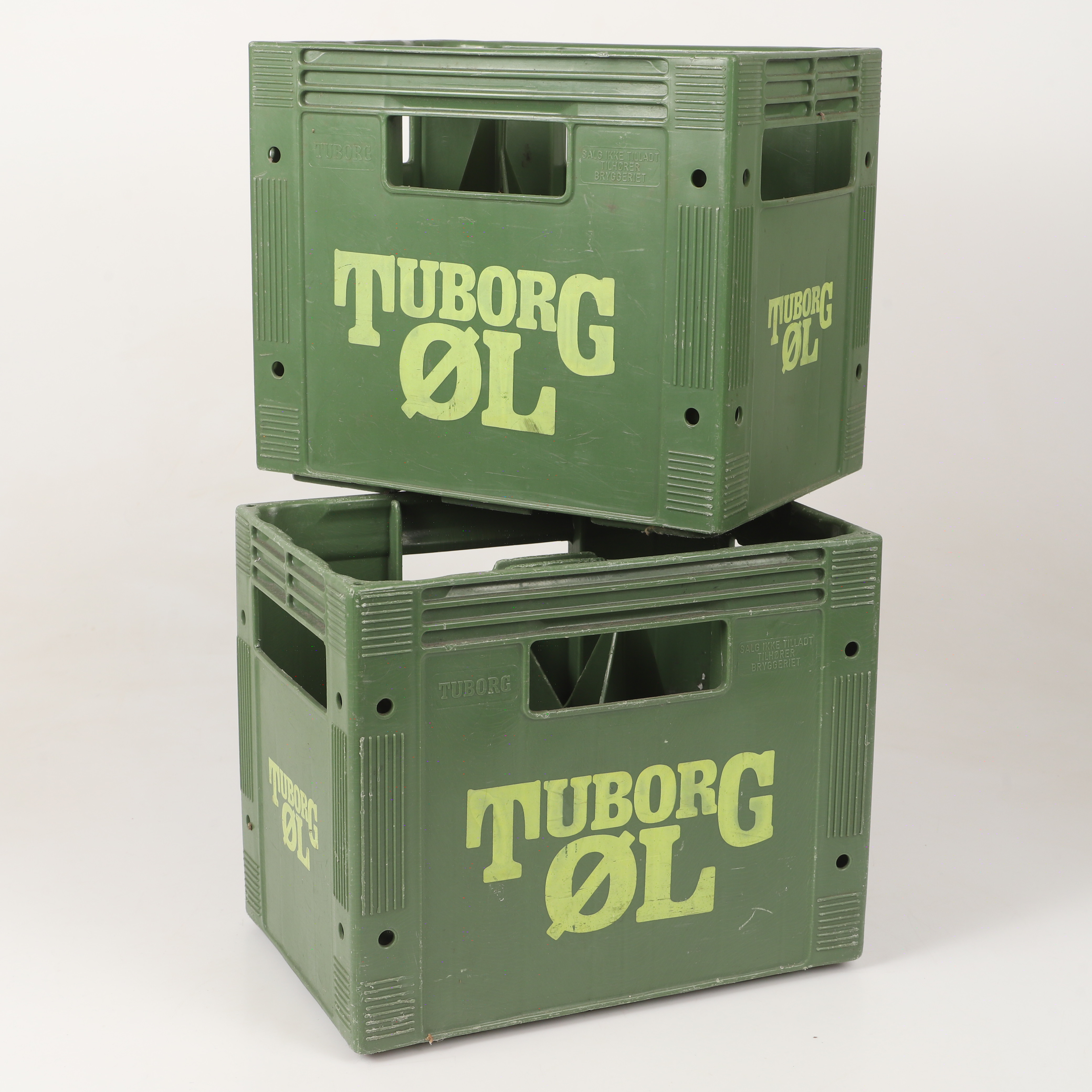ÖLBACKAR, 2 stycken, plast, Tuborg, Danmark.