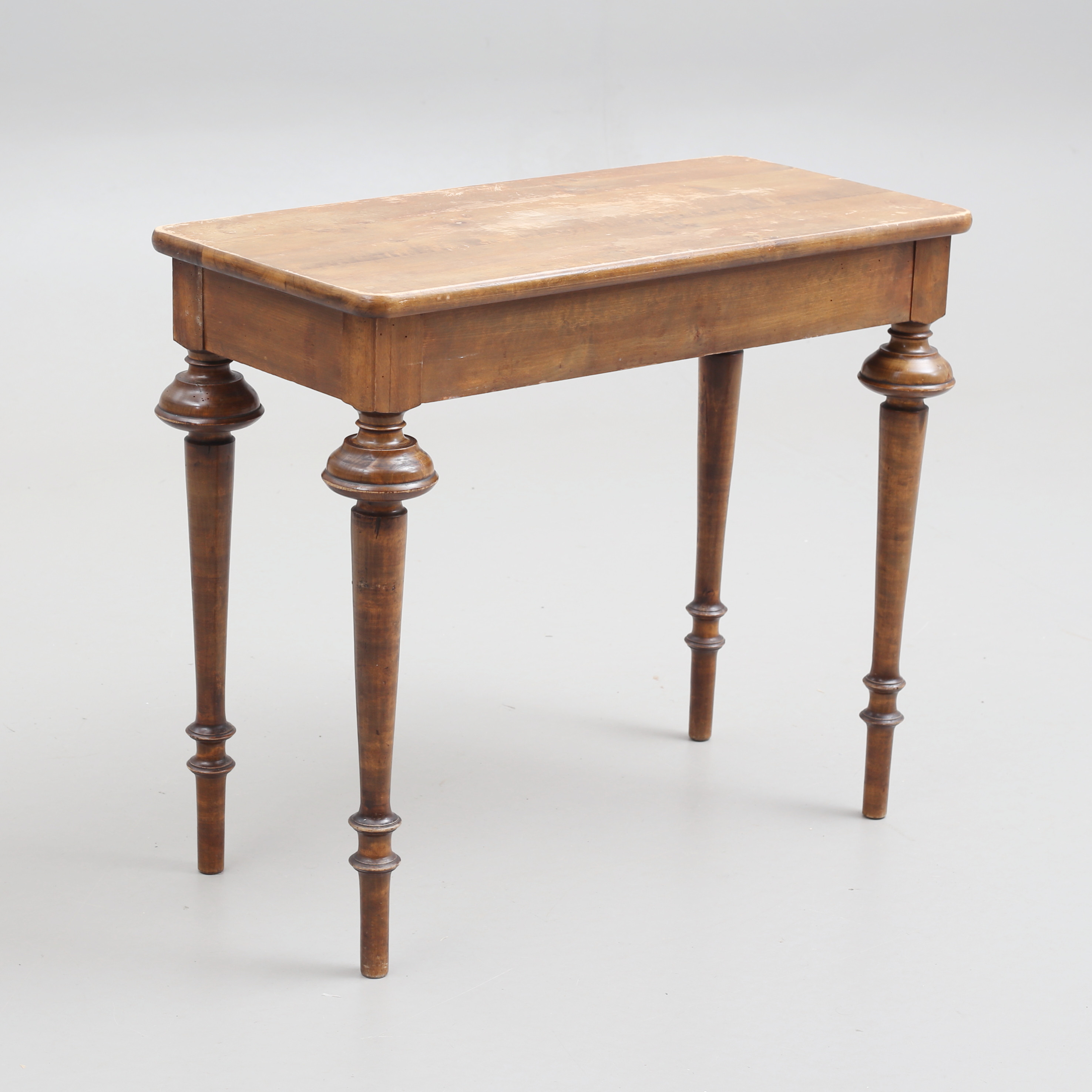 FÖNSTERBORD, nyrenässans, 1800/1900-tal.