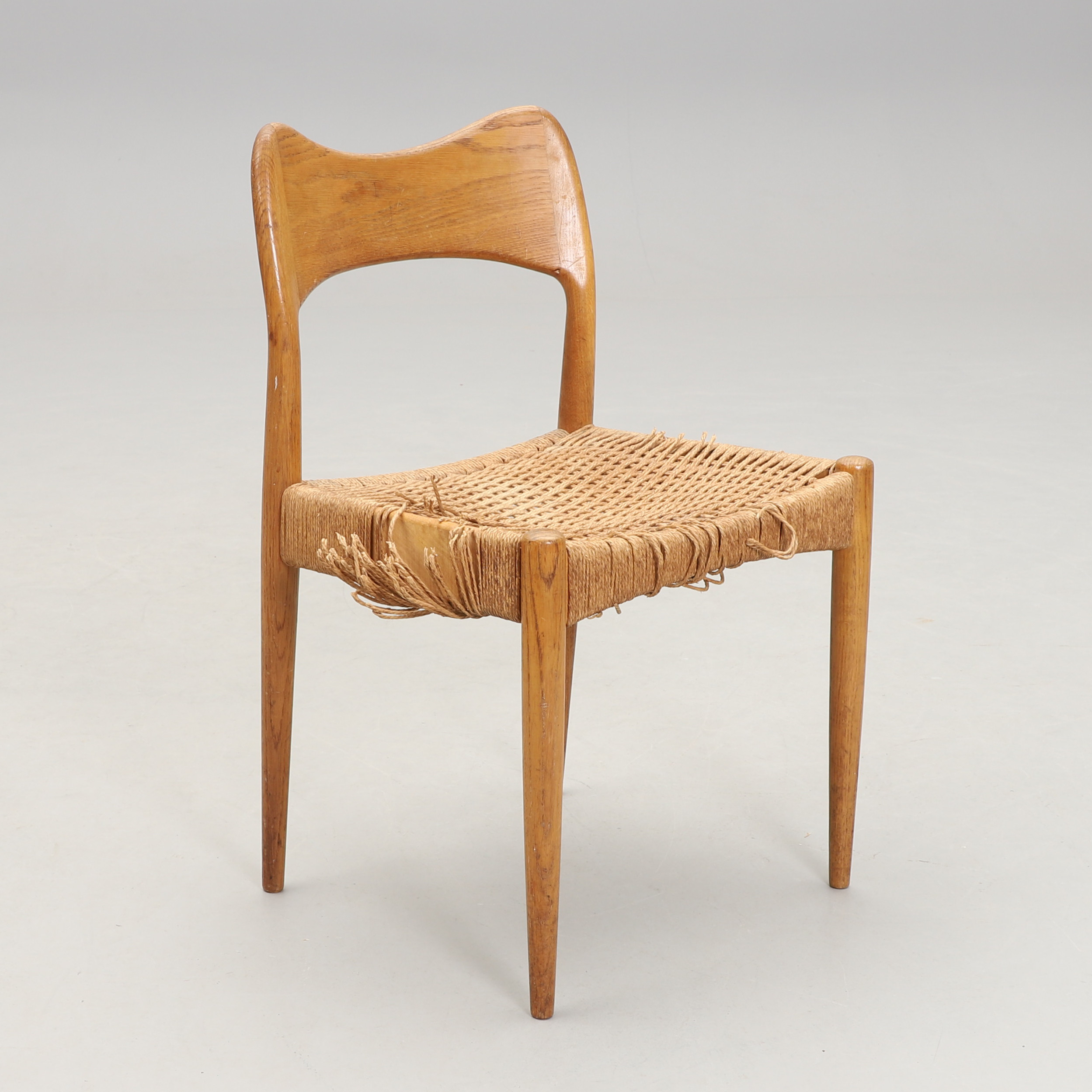 ARNE HOVMAND-OLSEN. STOL, 1960-tal.