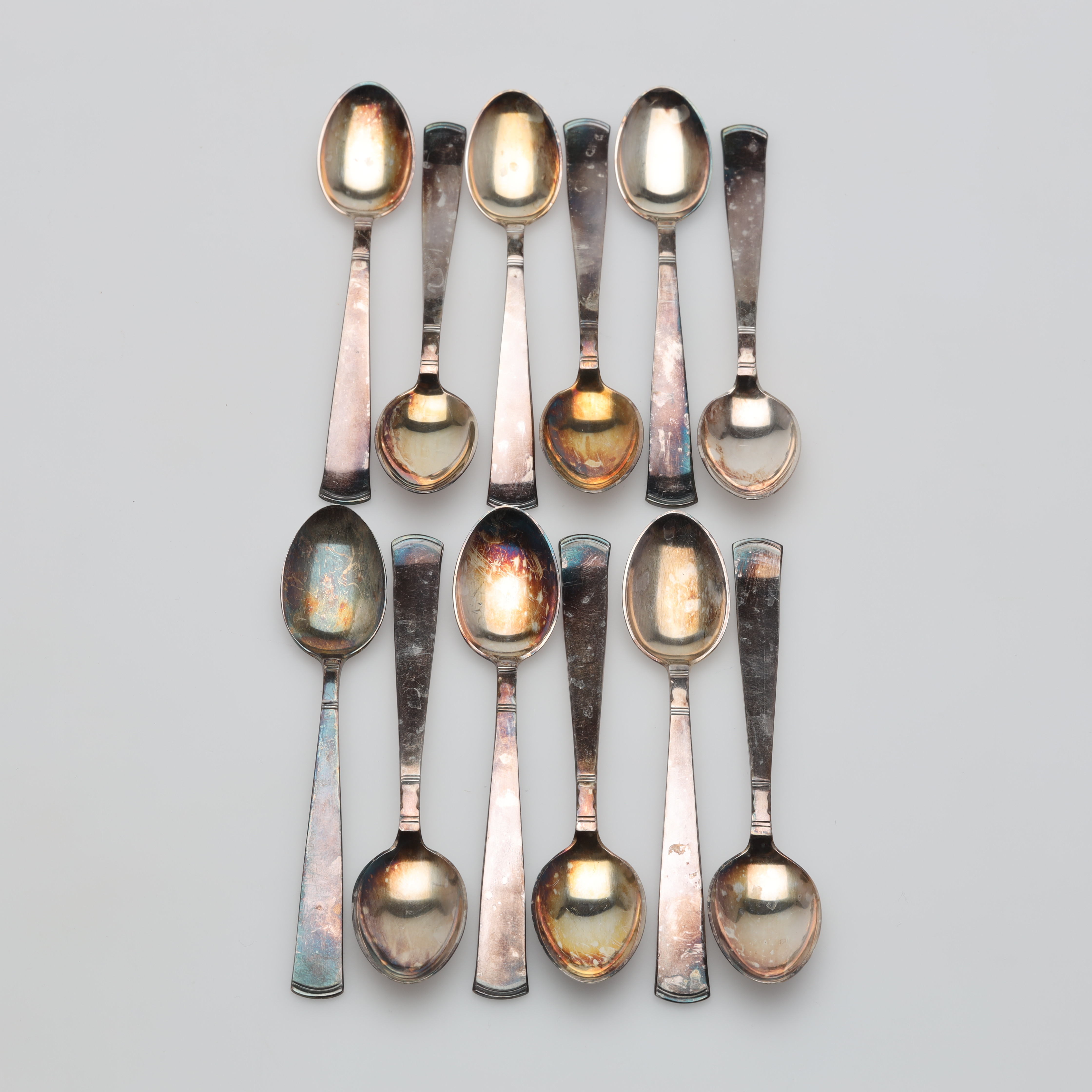 KAFFESKEDAR 12 stycken modell Rosenholm silver vikt ca 150,6 gram.