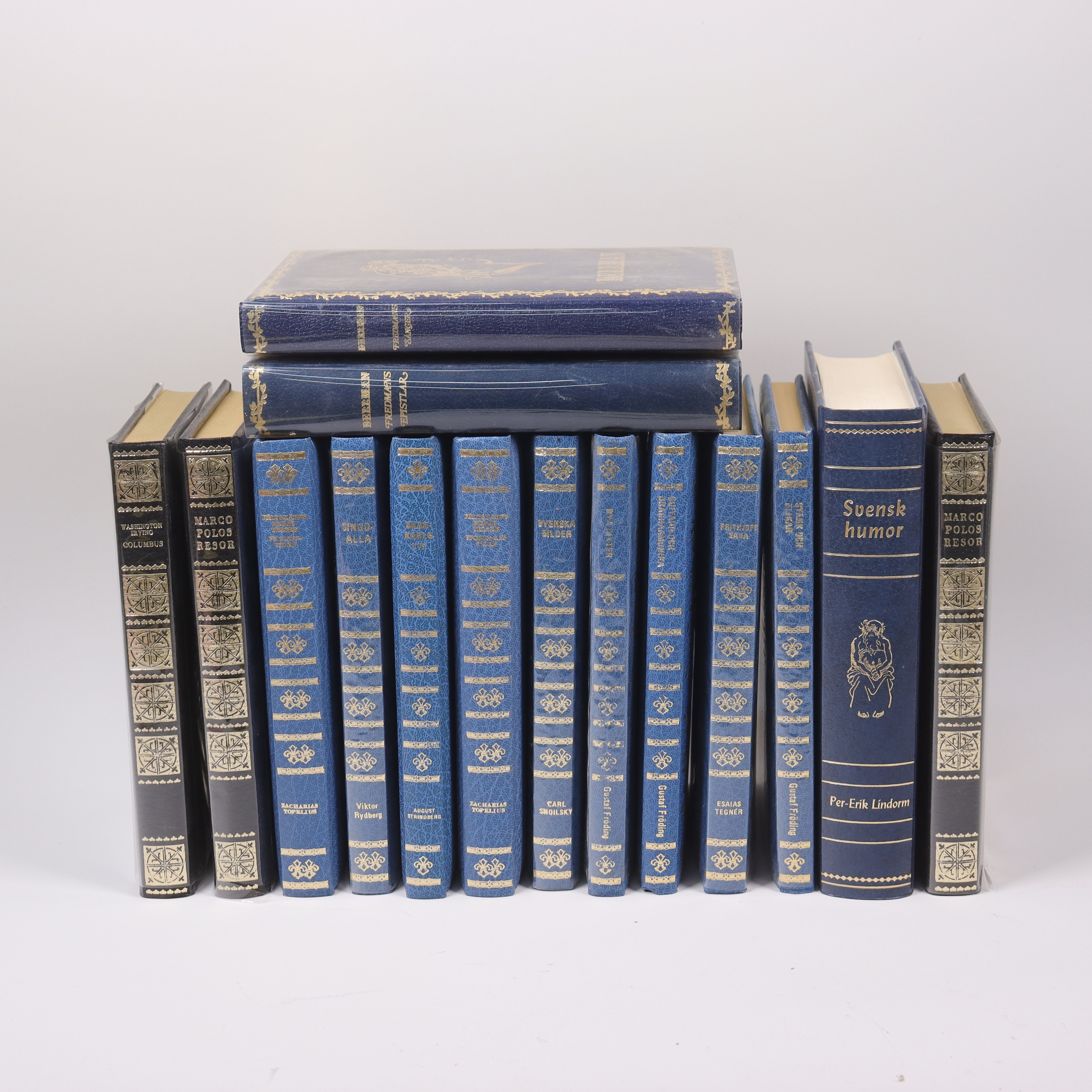 BÖCKER, bibliofilutgåvor av Niloe, diverse klassiker av Esaias Tegner, Fröding, Strindberg, Rydberg m fl, 15 st.