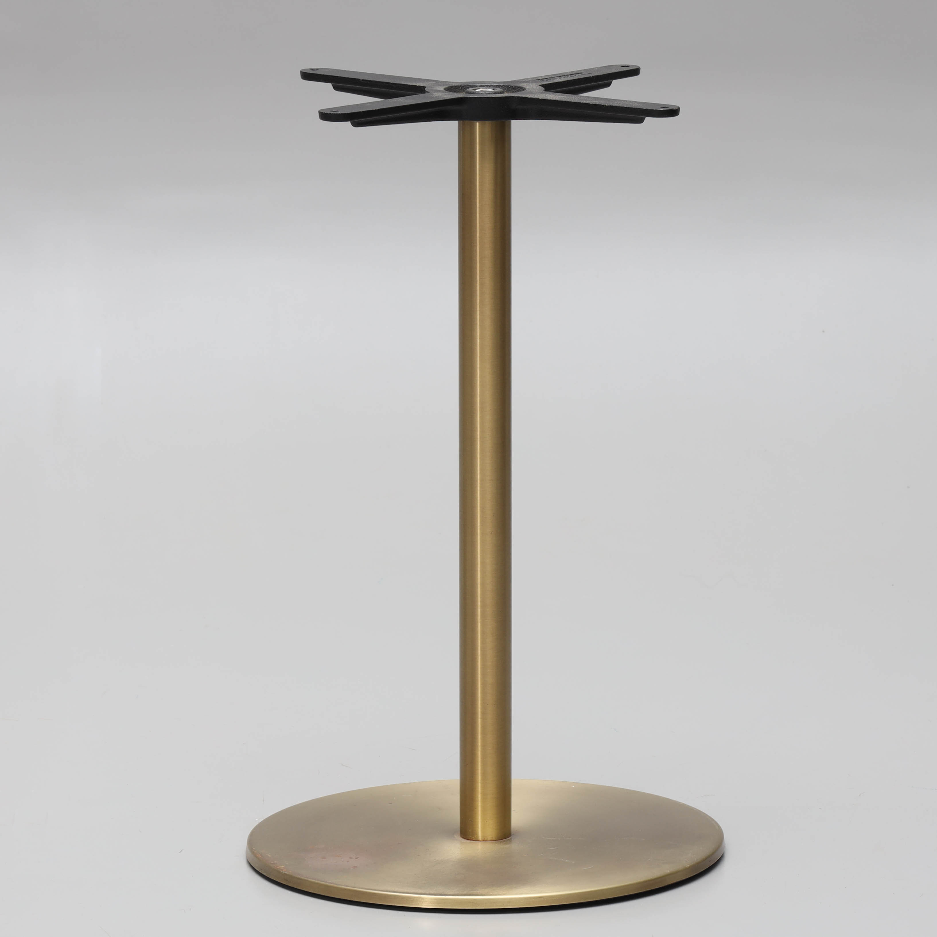 PEDRALI, pelarbord underrede, mässing, Modell "Inox", 2000-tal, Italien.