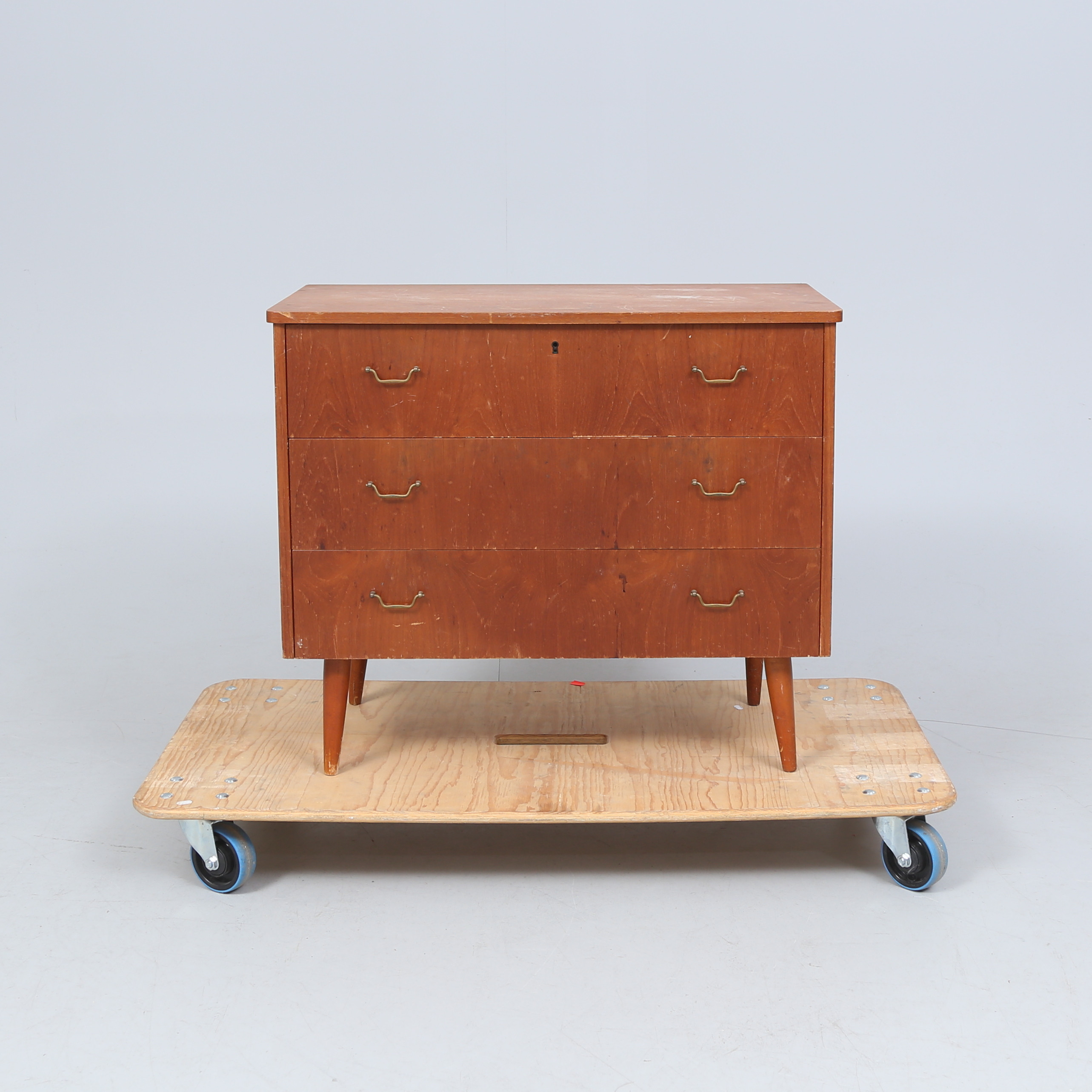 BYRÅ, teak faner, 1950/60-tal.