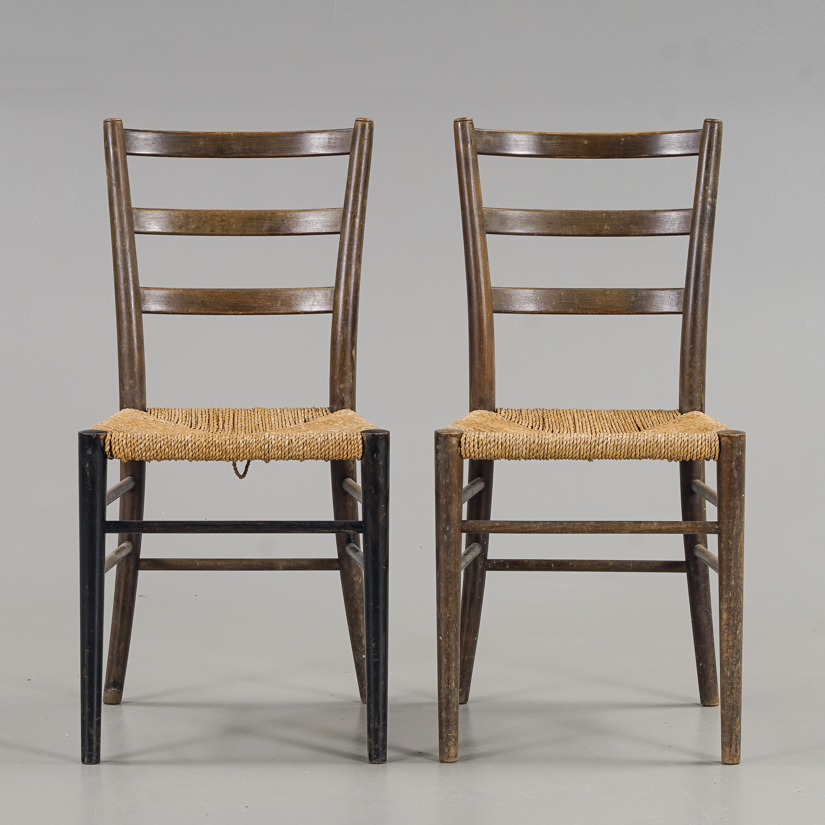 GUNNAR ASPLUND. Stolar 1 par, Bonad bok, Gefa / Gemla Fabrikers AB - Diö, 1900-talets första hälft.