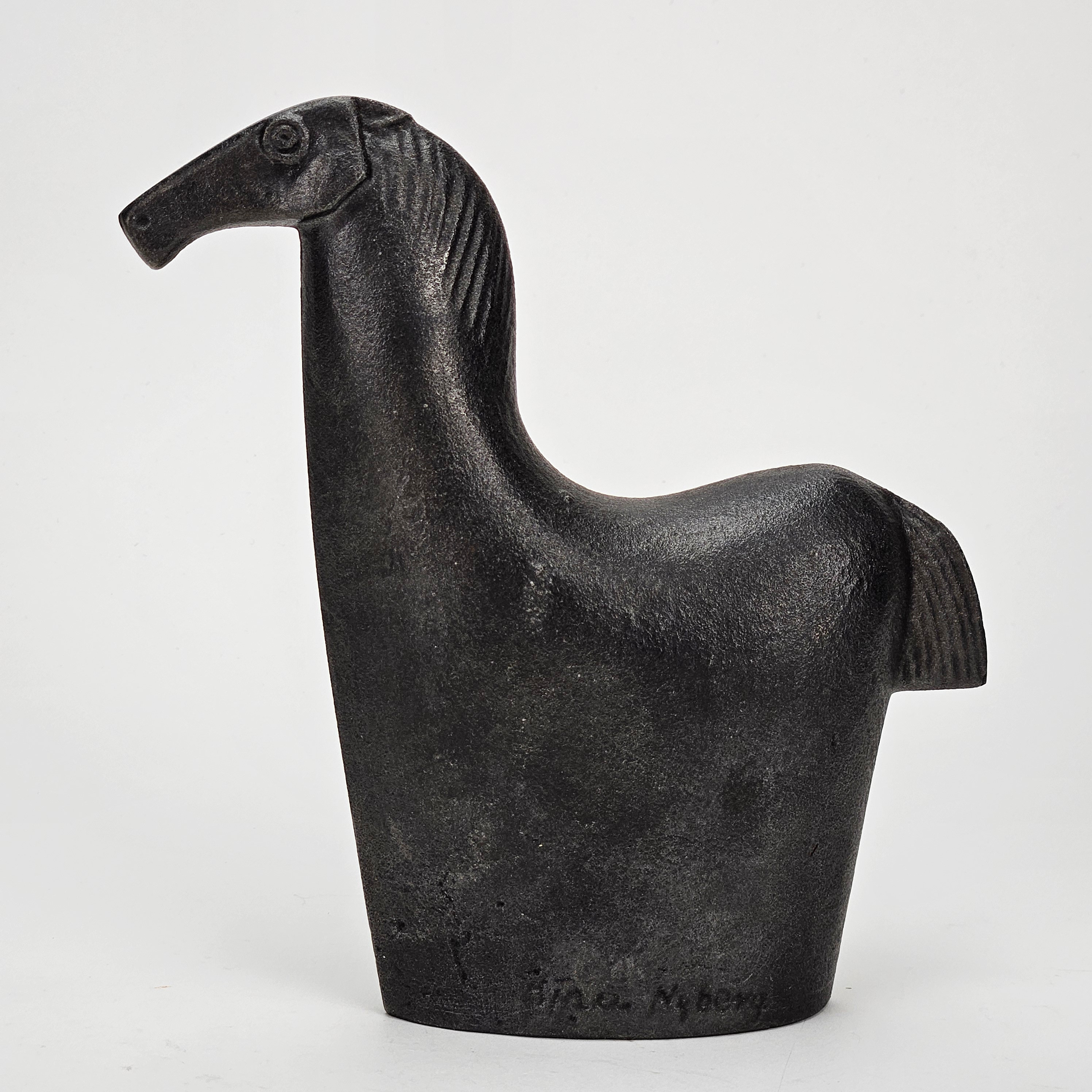 BJÖRN NYBERG. Häst. Skulptur, gjutjärn, signerad Björn Nyberg.