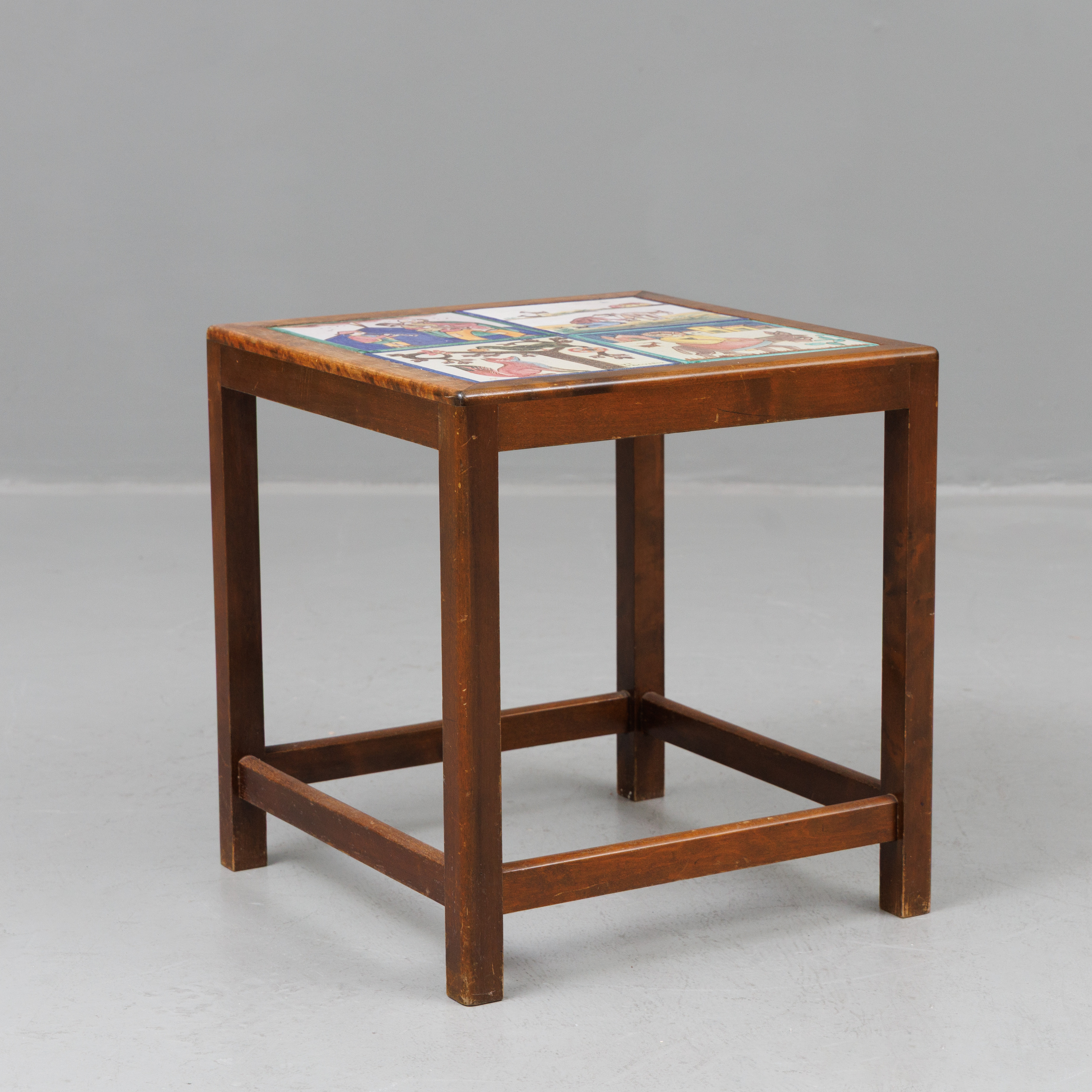 SIDOBORD, ek med kakelplattor, 1900-tal.