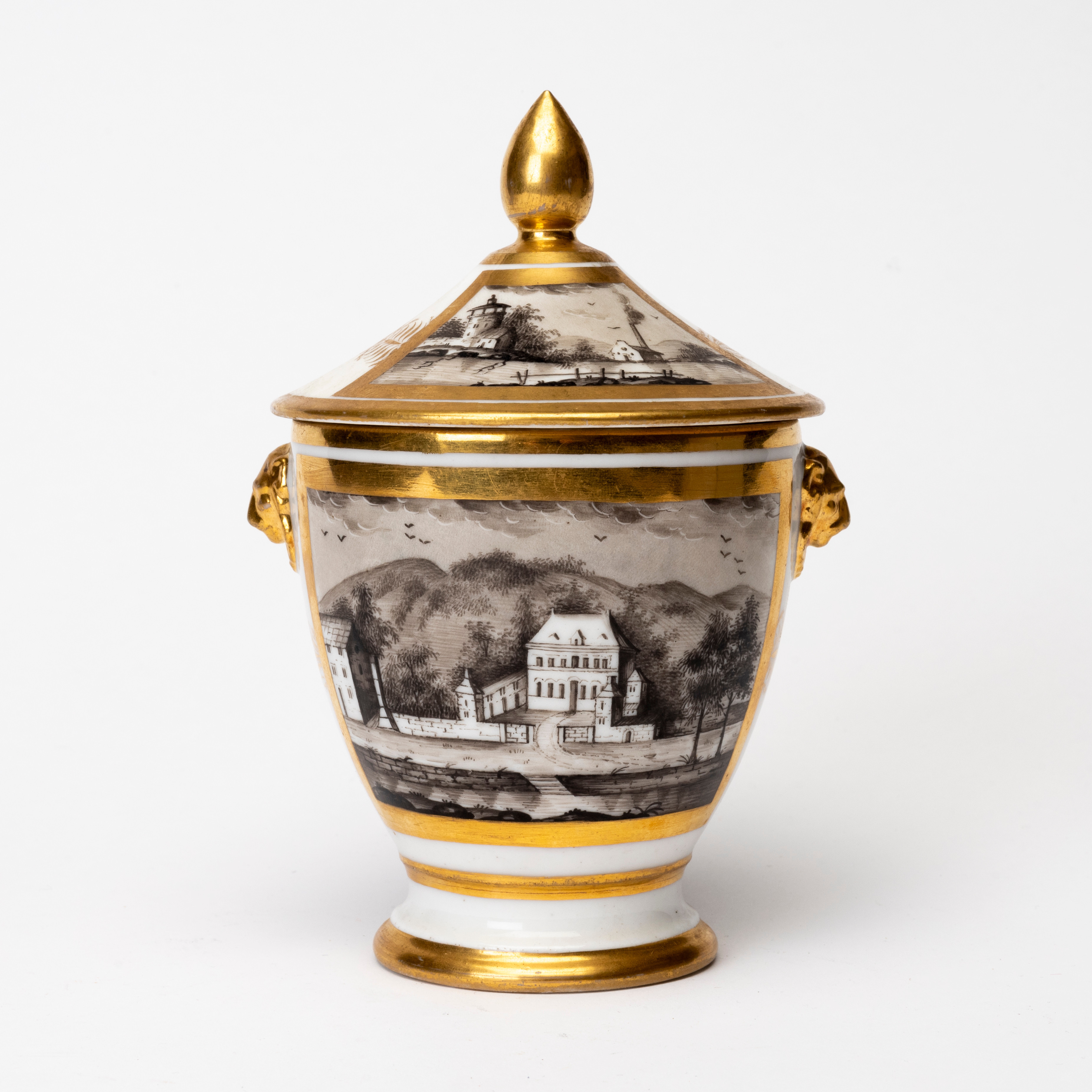 SOCKERSKÅL med LOCK på FOT, porslin, med dekor, Bains de Chaudfontaine, Liège, Empire, 1800-talets första hälft.