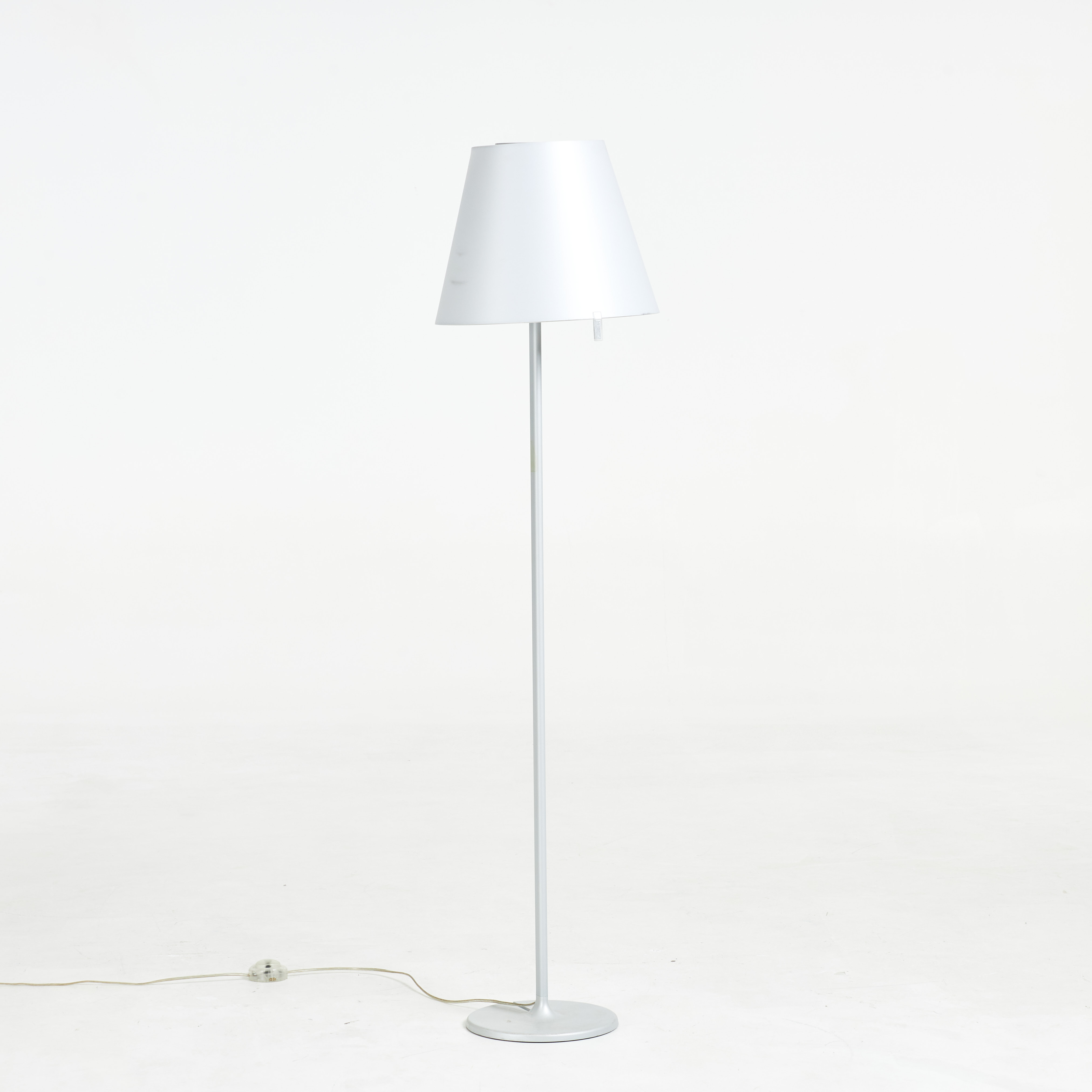 ADRIENE GARDERE. Golvlampa, "Melampo", för Artemide, plakettmärkt.