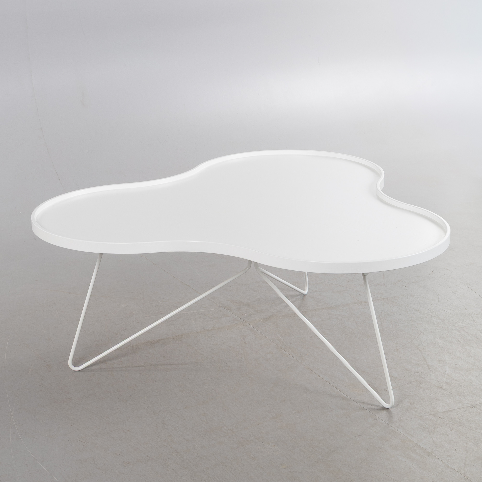 CHRISTINE SCHWARZER. Soffbord, "Flower", Swedese, 2013.