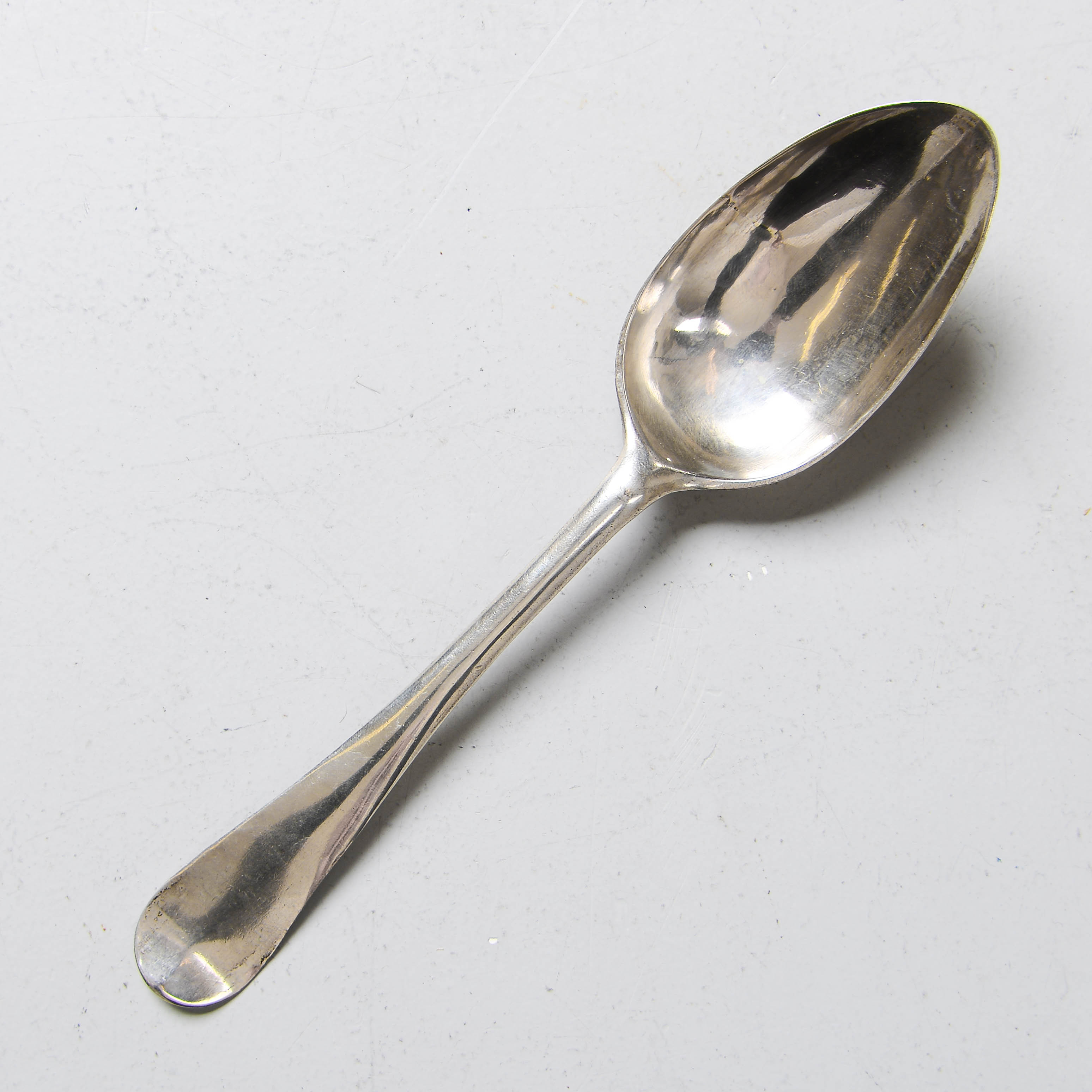 STEPHAN HALLING. Sked, silver, Örebro, 1773.