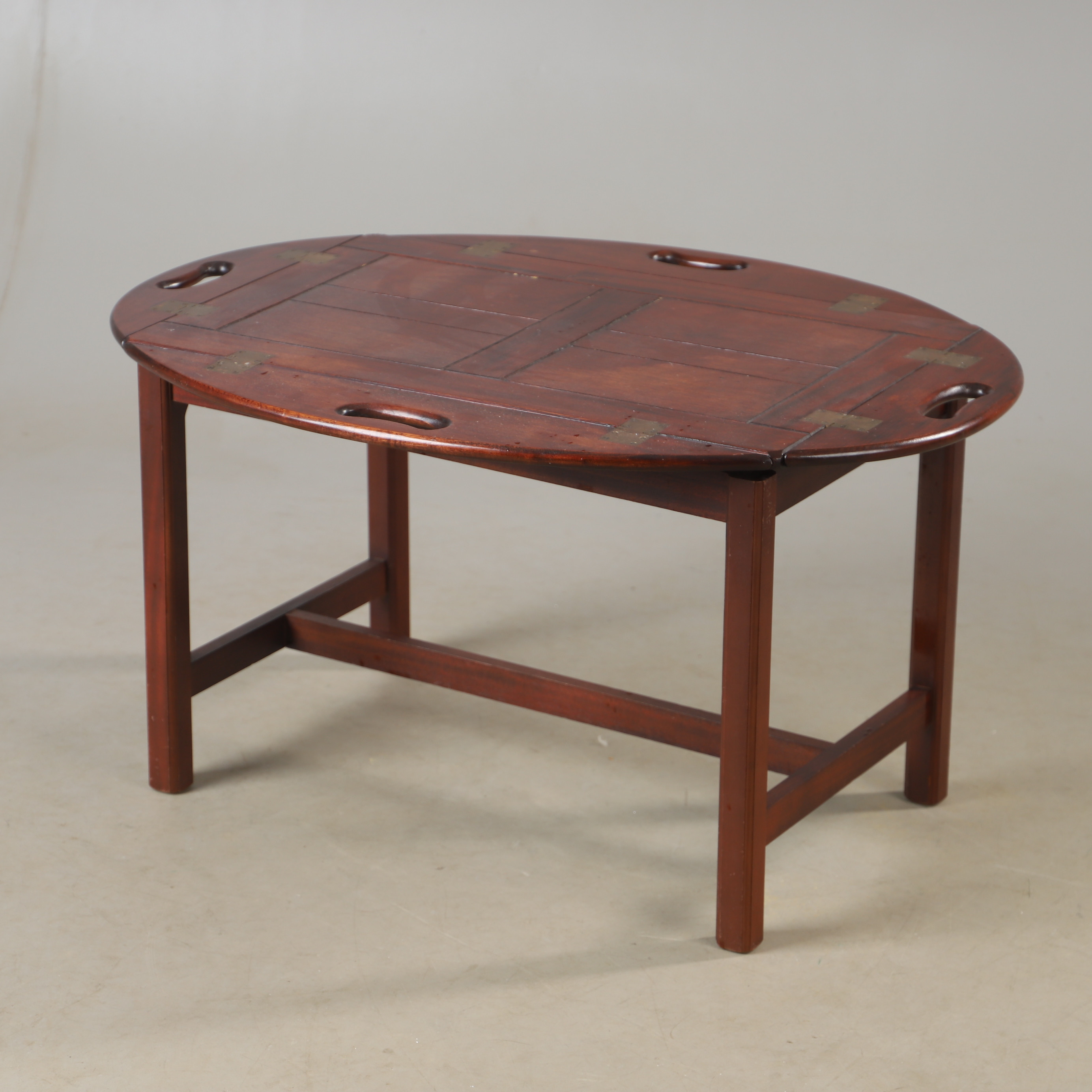 SOFFBORD, s. k. butlers tray, mahogny, engelsk stil.