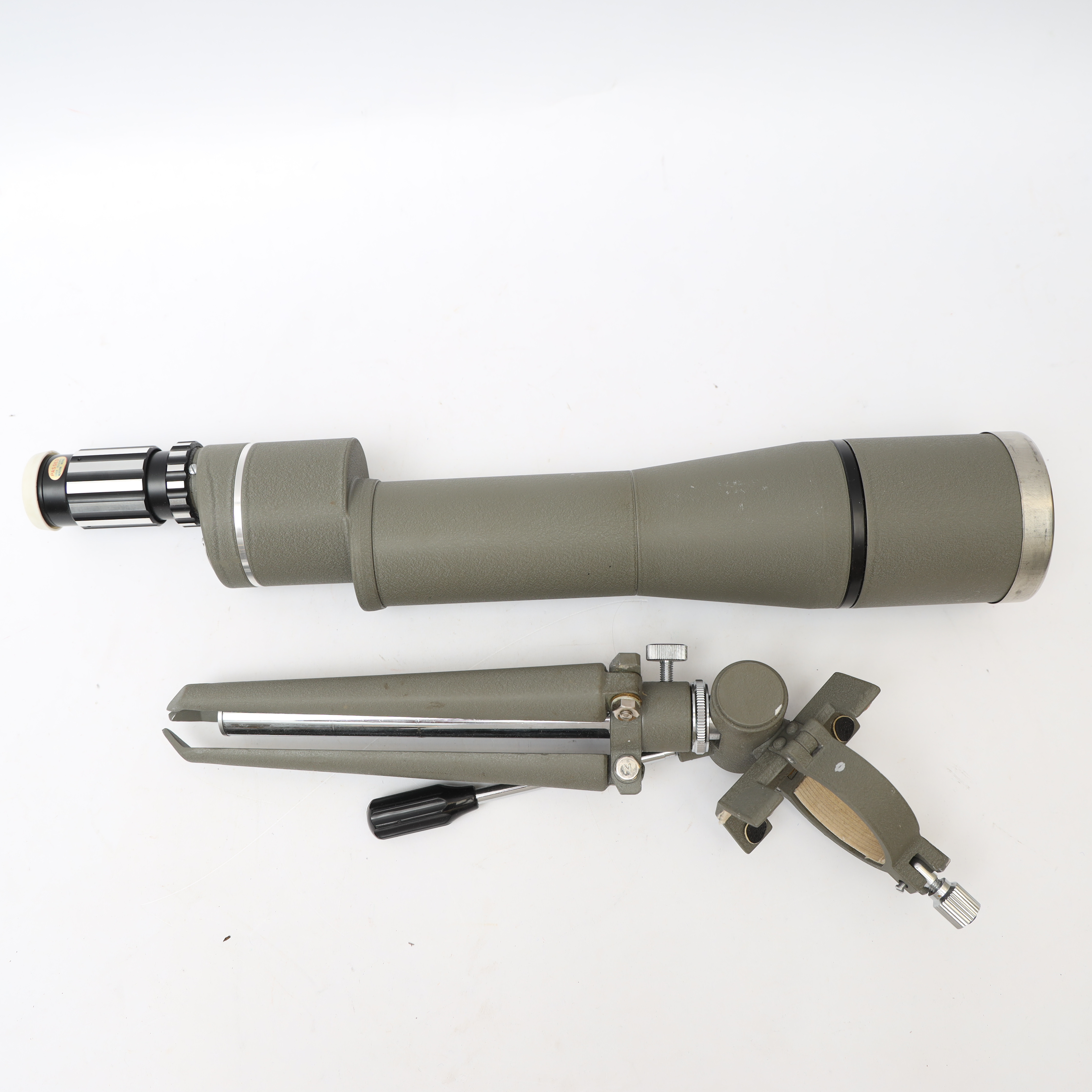 KIKARE, Zoom, spotting scope, grålackad metall, med stativ.