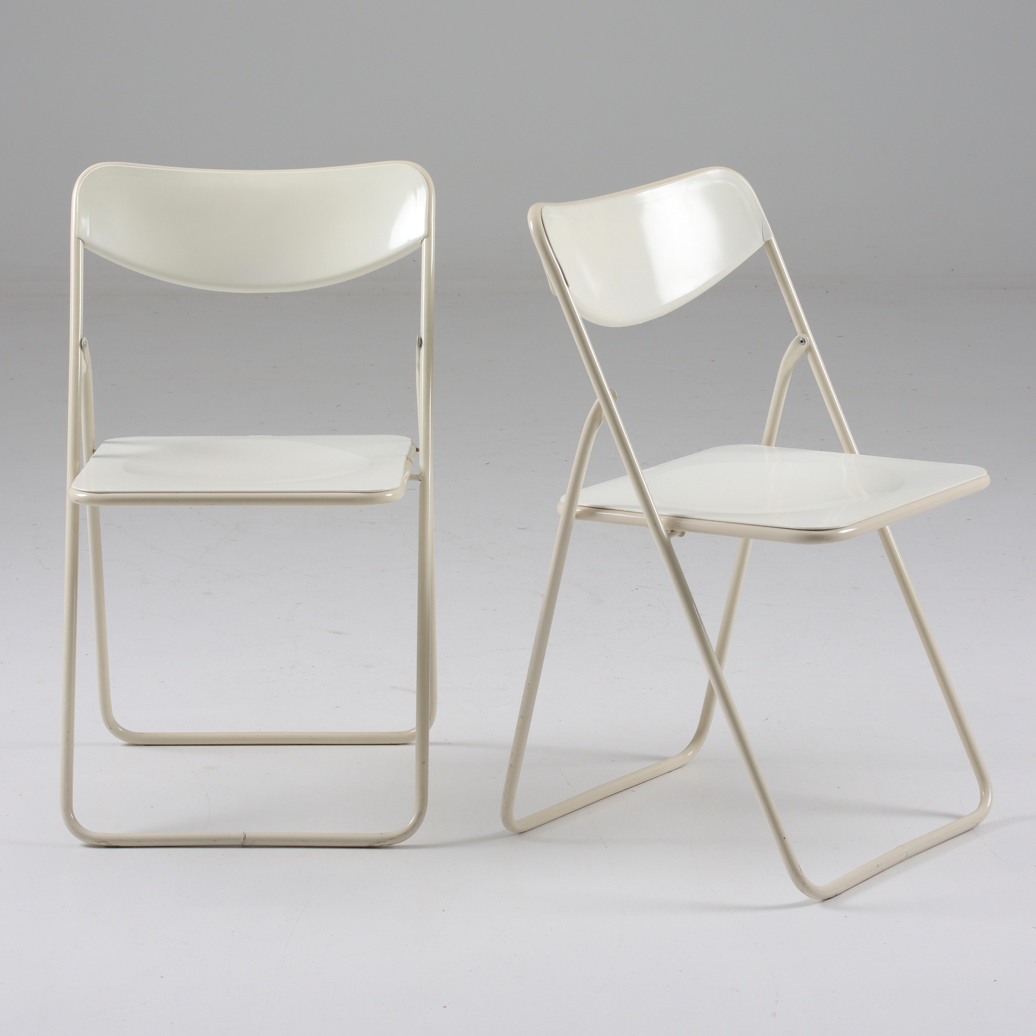 NIELS GAMMELGAARD. Klappstolar, 2 st, plast, "TED", Ikea, 1970/80-tal.