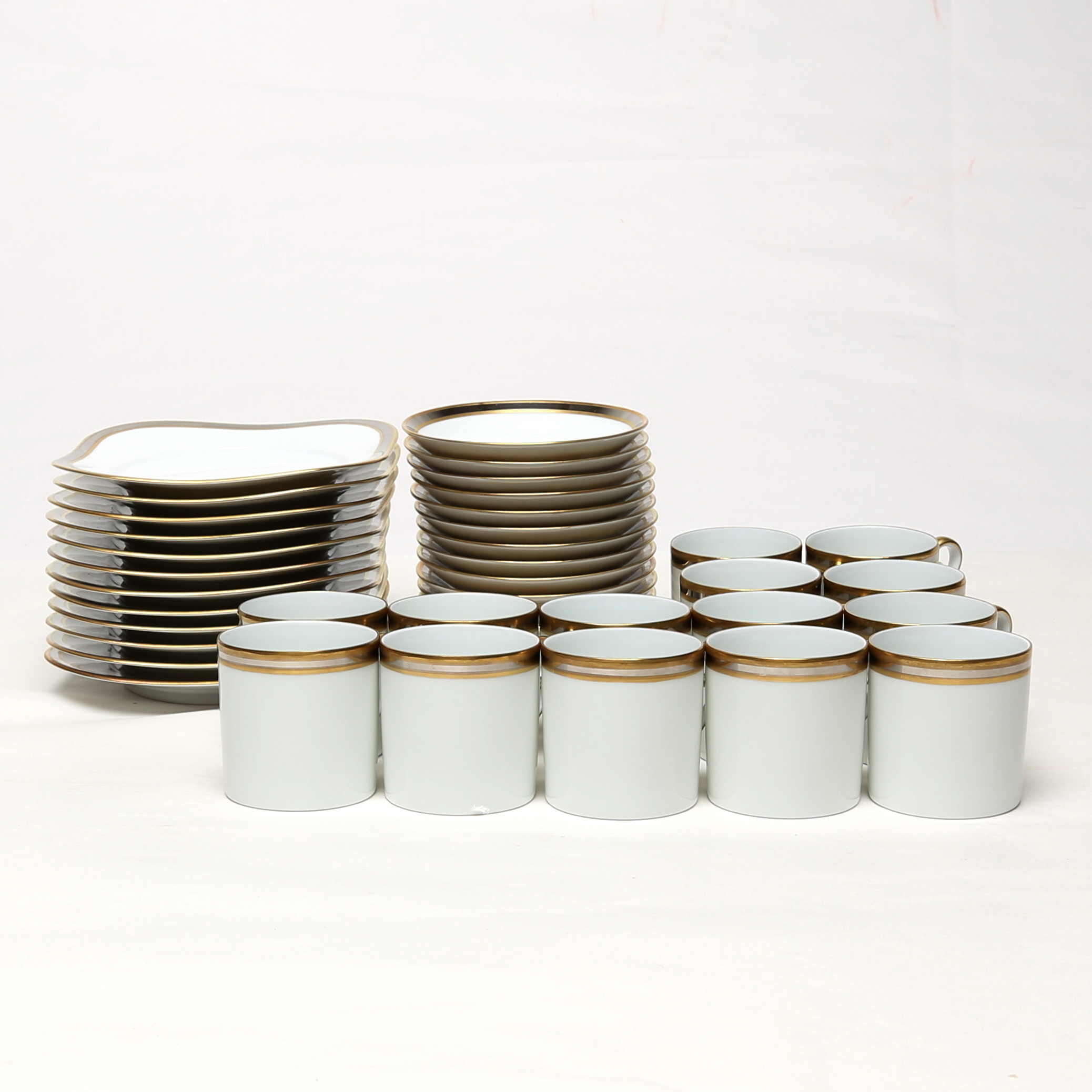 KAFFESERVIS, totalt 26 delar, porslin, Hackefors.
