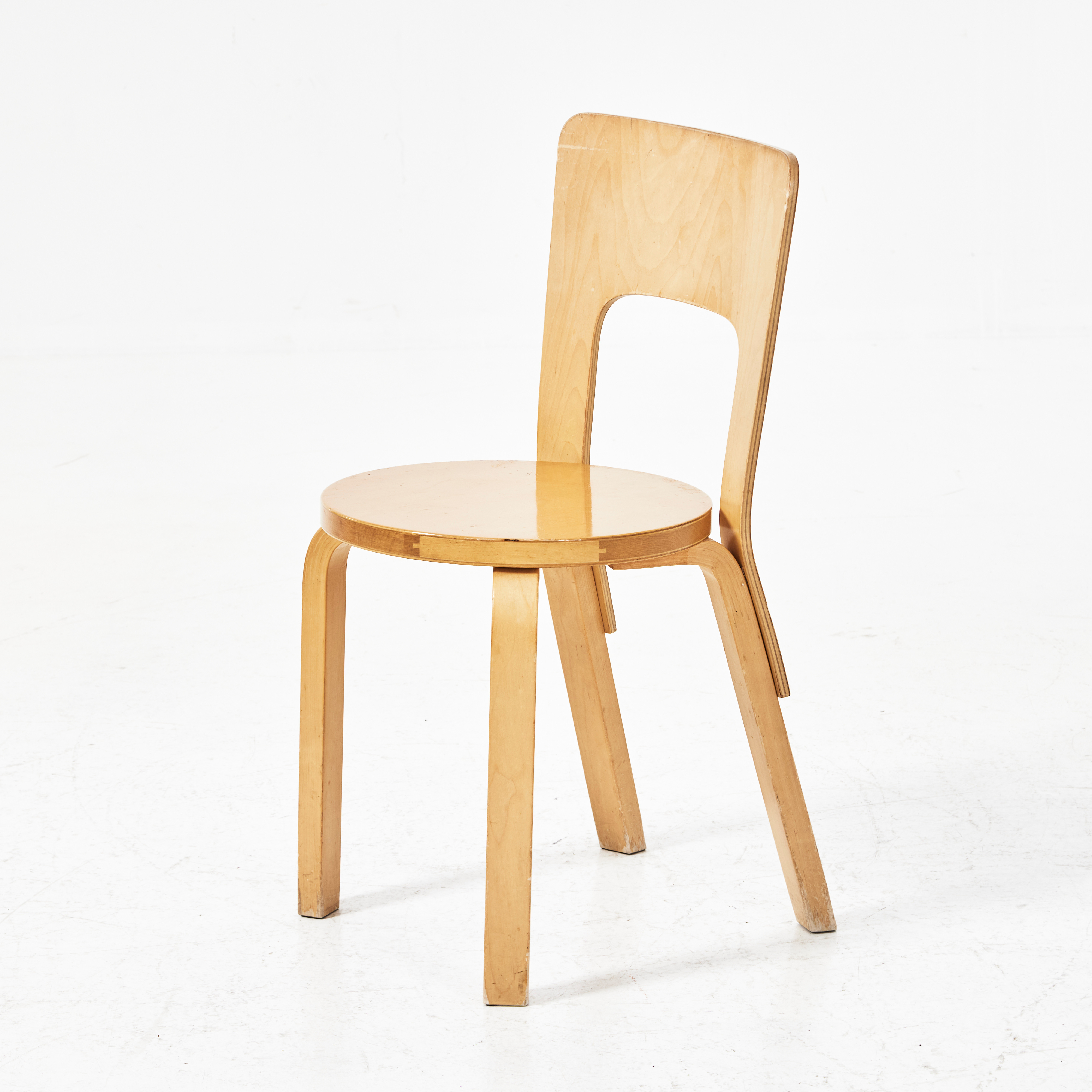ALVAR AALTO. Stol, modell 66, Artek, Finland, björk, formgiven 1935.