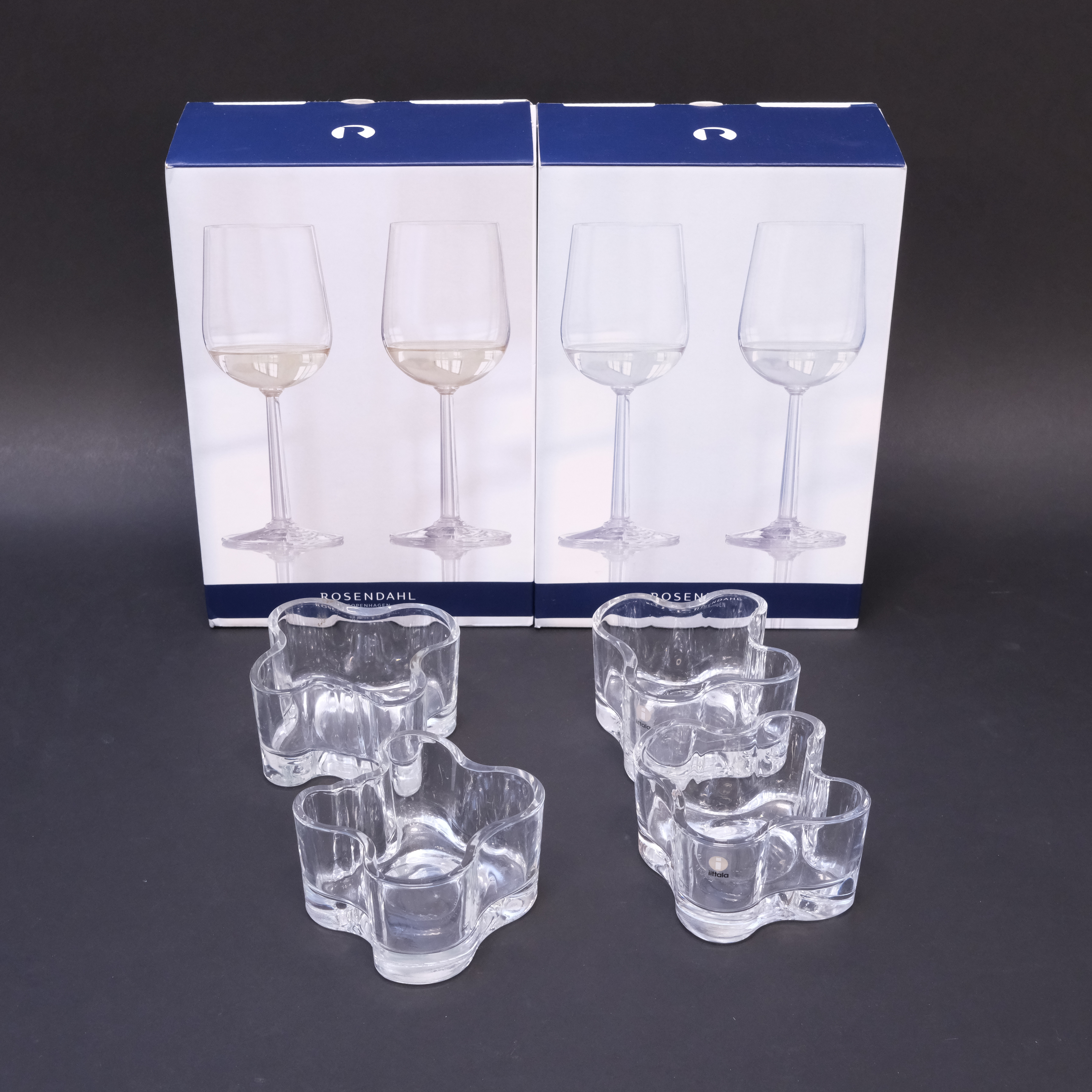 FYRA LJUSLYKTOR, IITTALA, SAMT FYRA VINGLAS, ROSENDAHL.