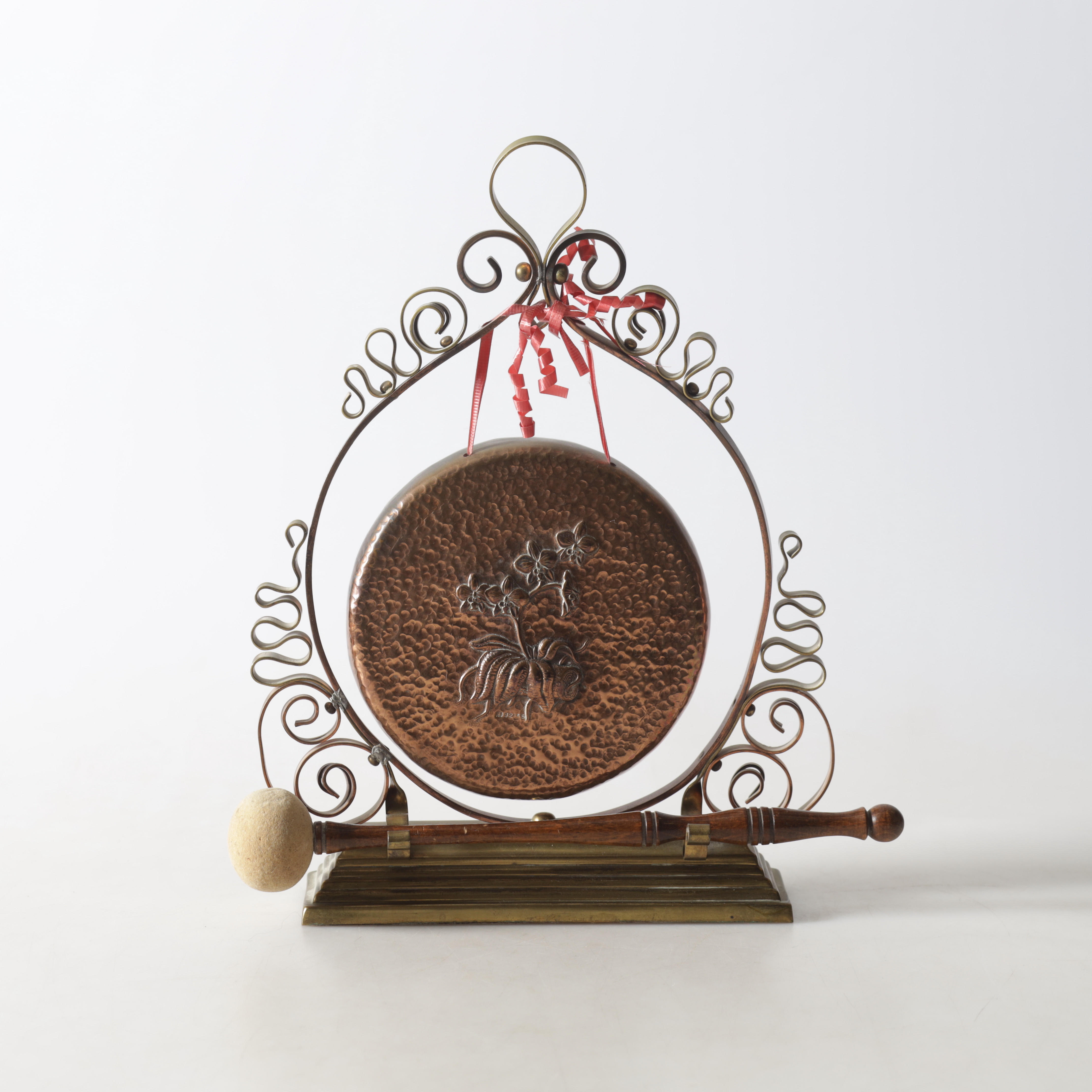 GONG GONG, mässing och koppar, 1900-tal.