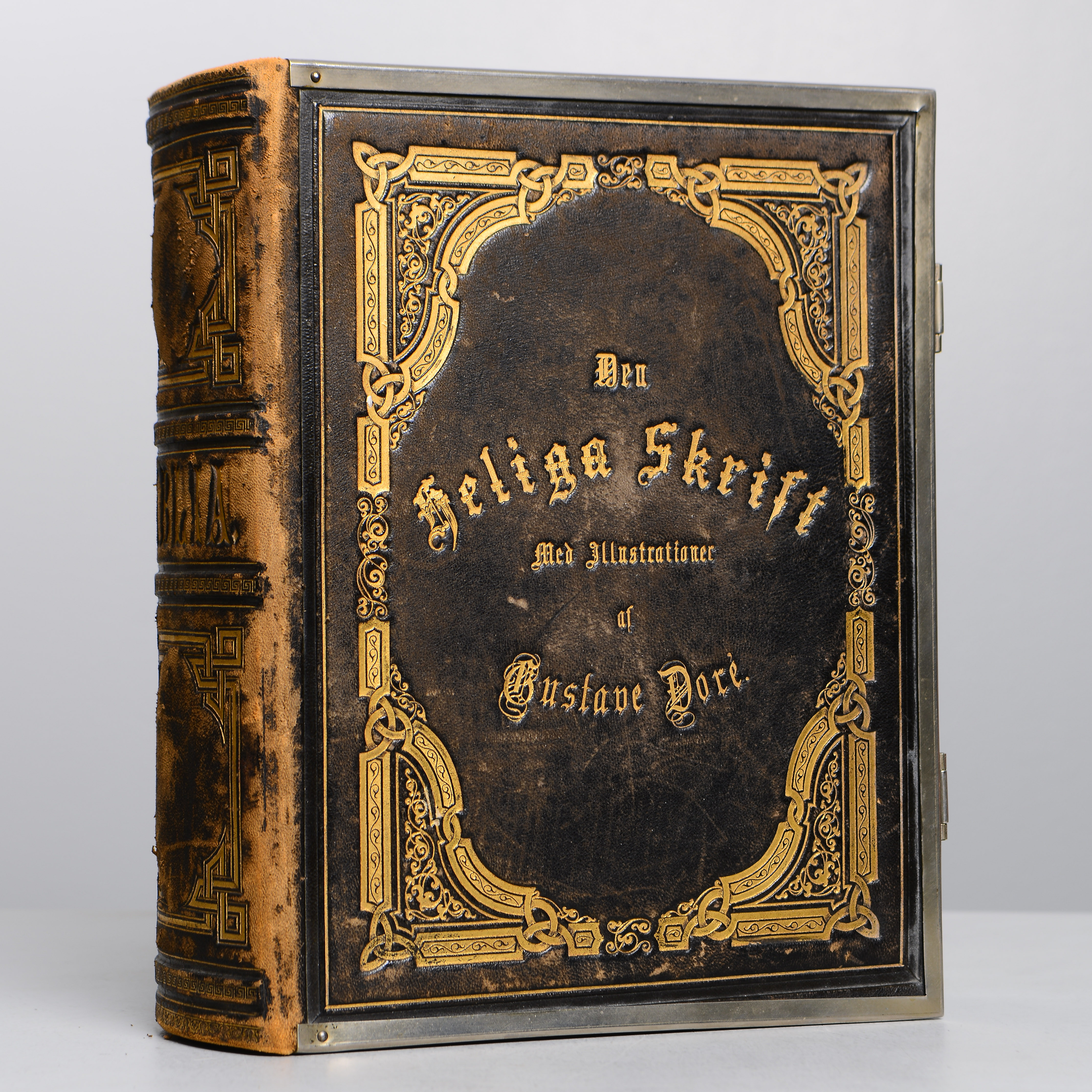 DEN HELIGA SKRIFT med illustrationer av Gustave Doré, C.E. Gernandts Boktryckeri, 1877.