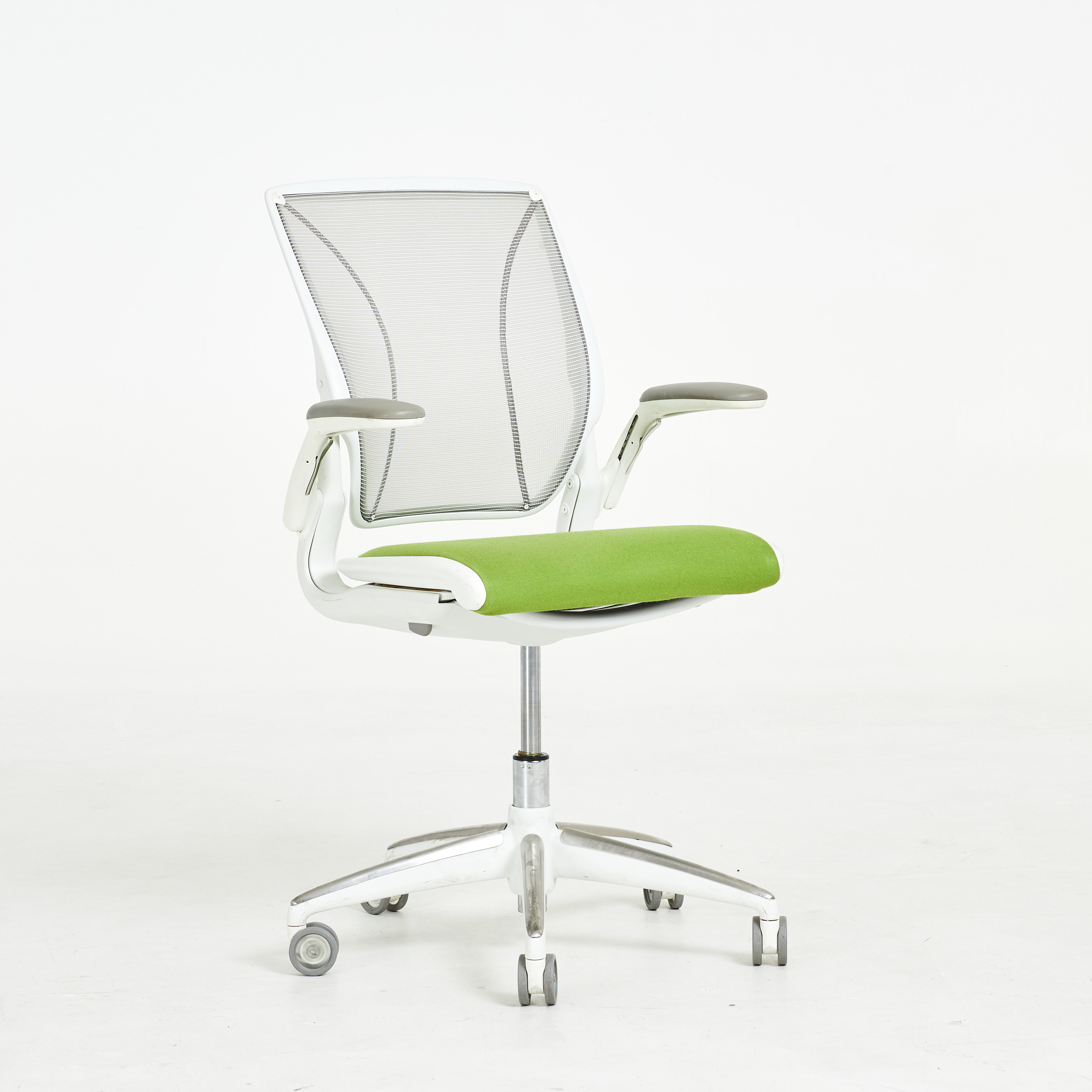 KONTORSSTOL, centralfot i metall, plast, sits i grön textil, märkt, Humanscale, samtida tillverkning.
