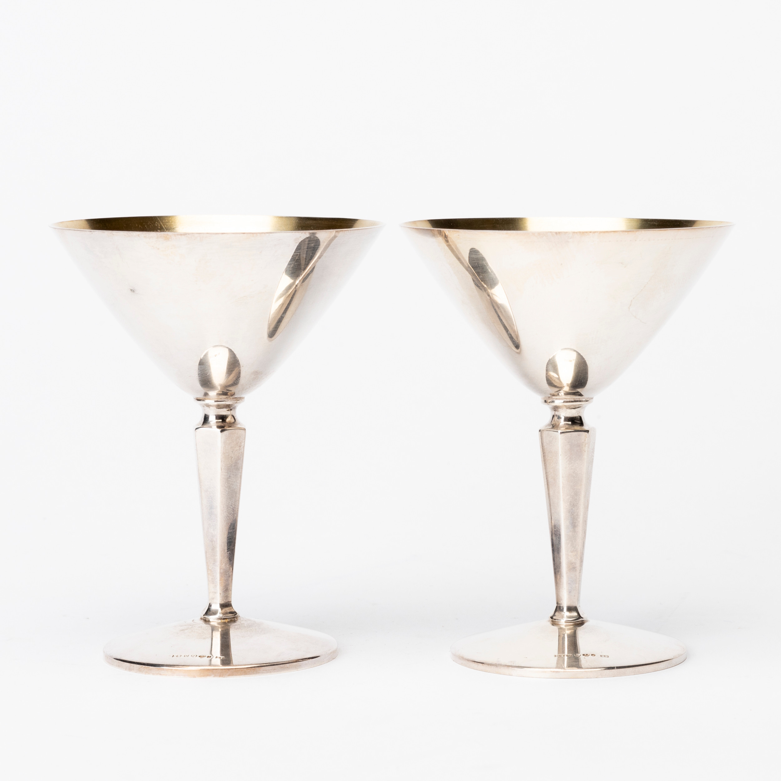 COCKTAILGLAS, ett par, silver, delvis förgyllda, K&EC, Göteborg, 1972.