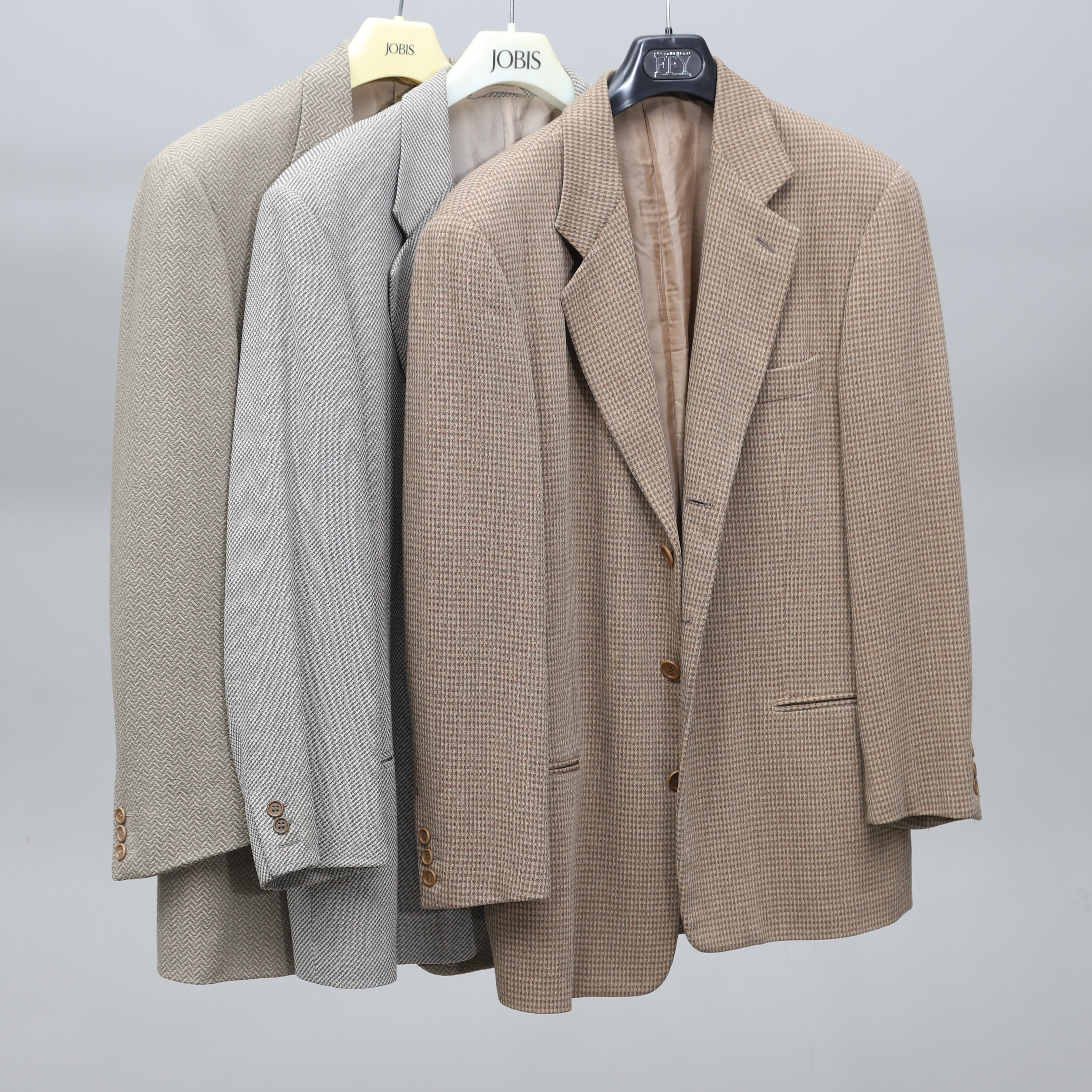 GIORGIO ARMANI. kavajer, 3 st, "Borgonuovo 21", Milano, Italien.