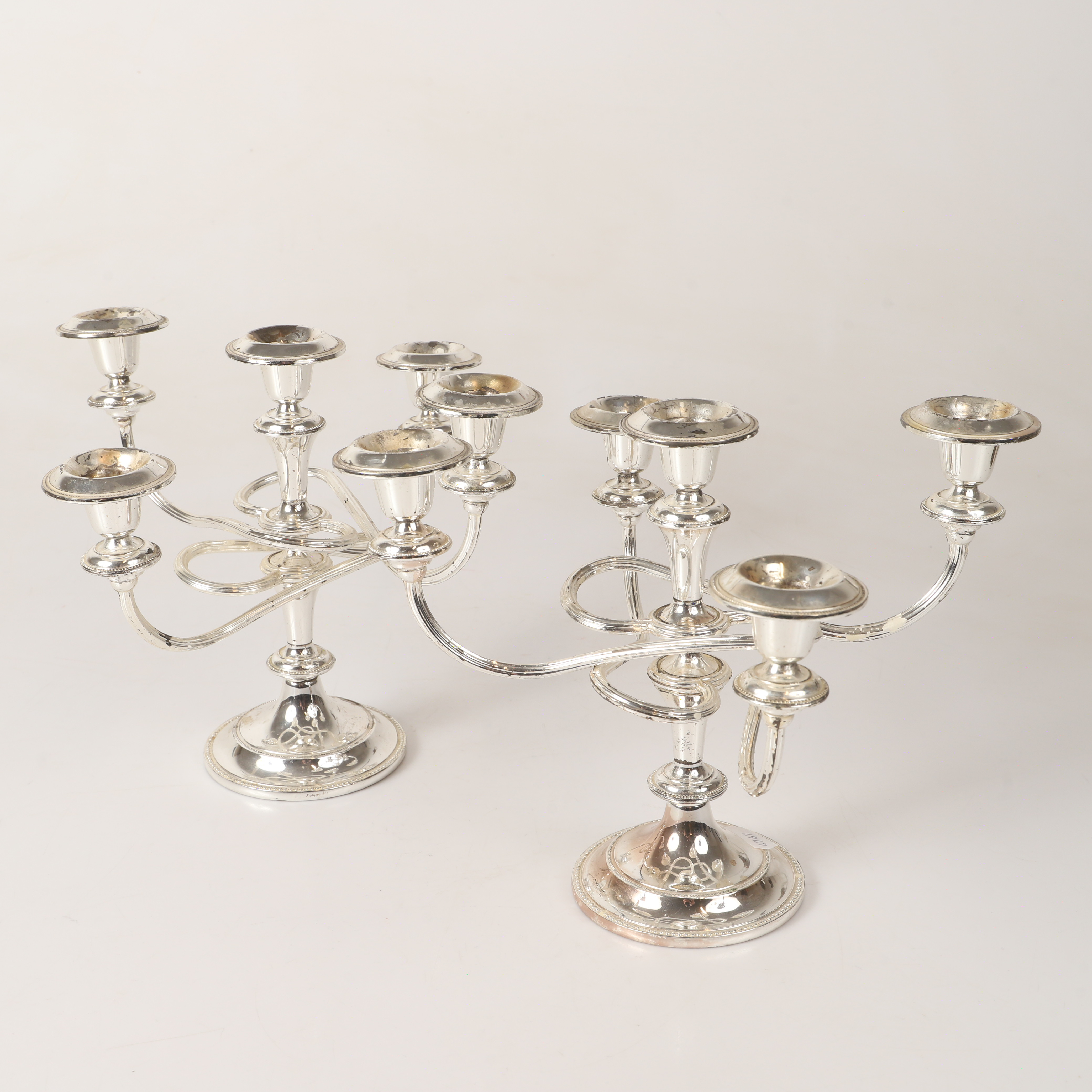 KANDELABRAR, 1 par, nysilver, 1900-tal.