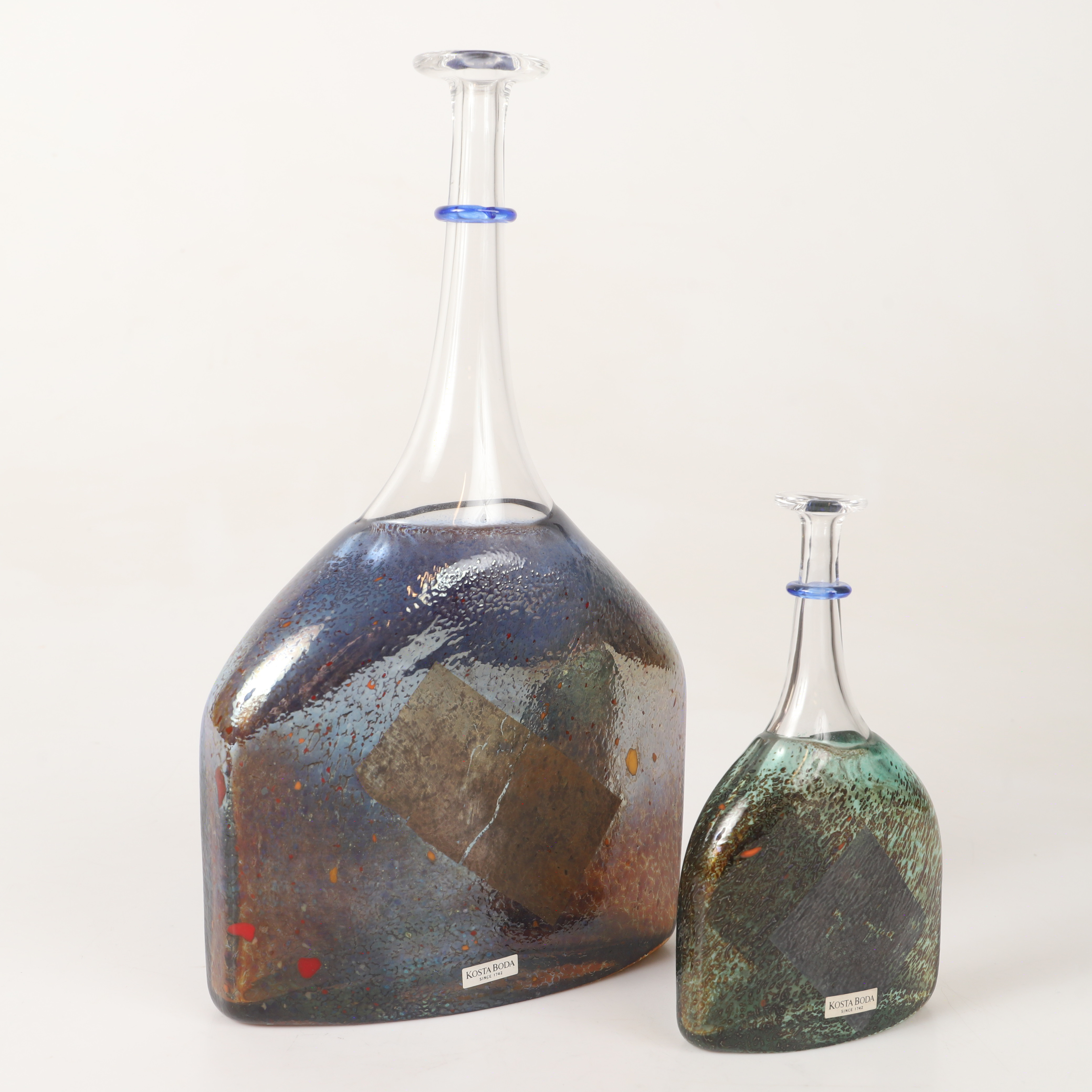 BERTIL VALLIEN. Vaser, 2 stycken, "Satelite", glas, Kosta Boda.