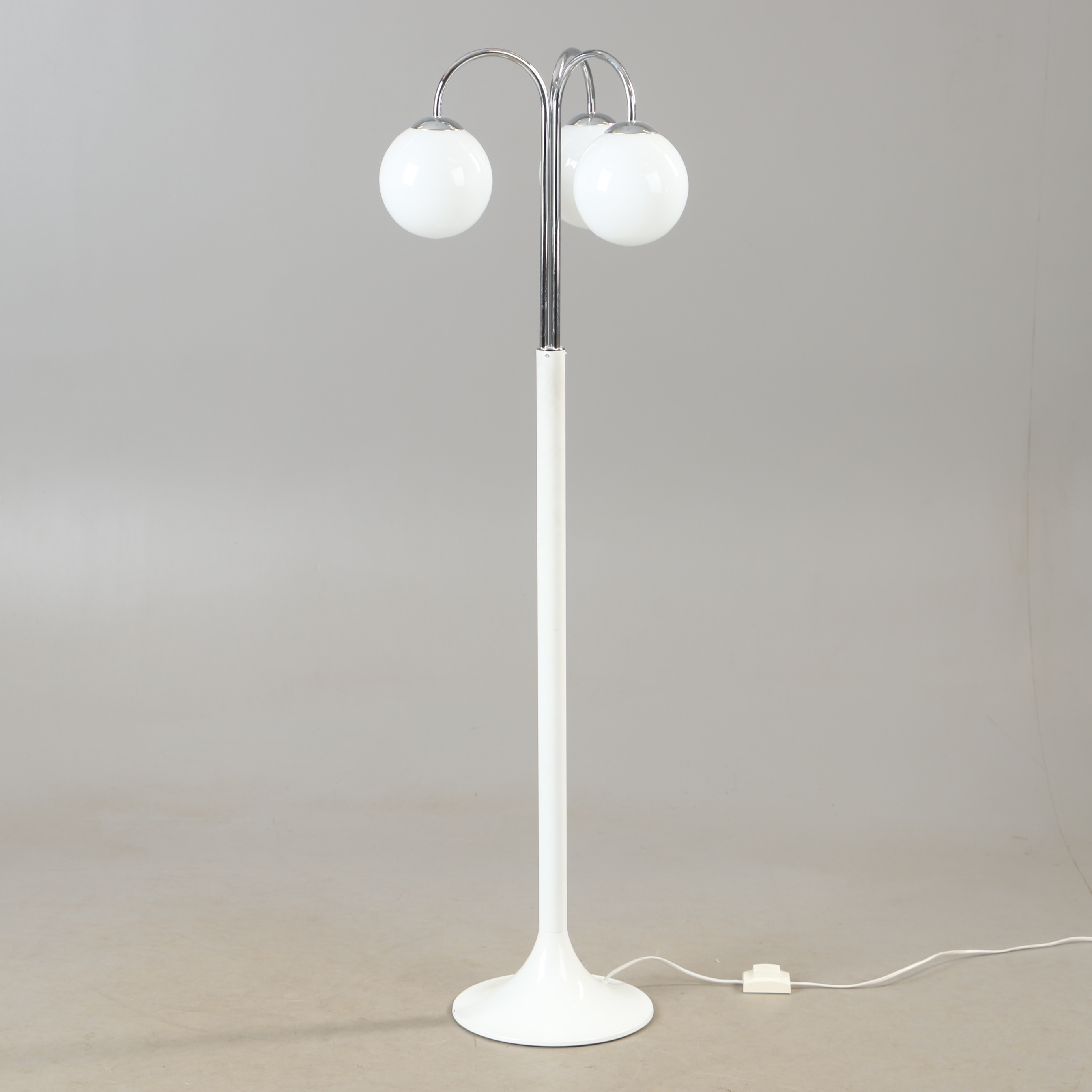 GOLVLAMPA, "Harmoni", IKEA, 1900-talets andra hälft.