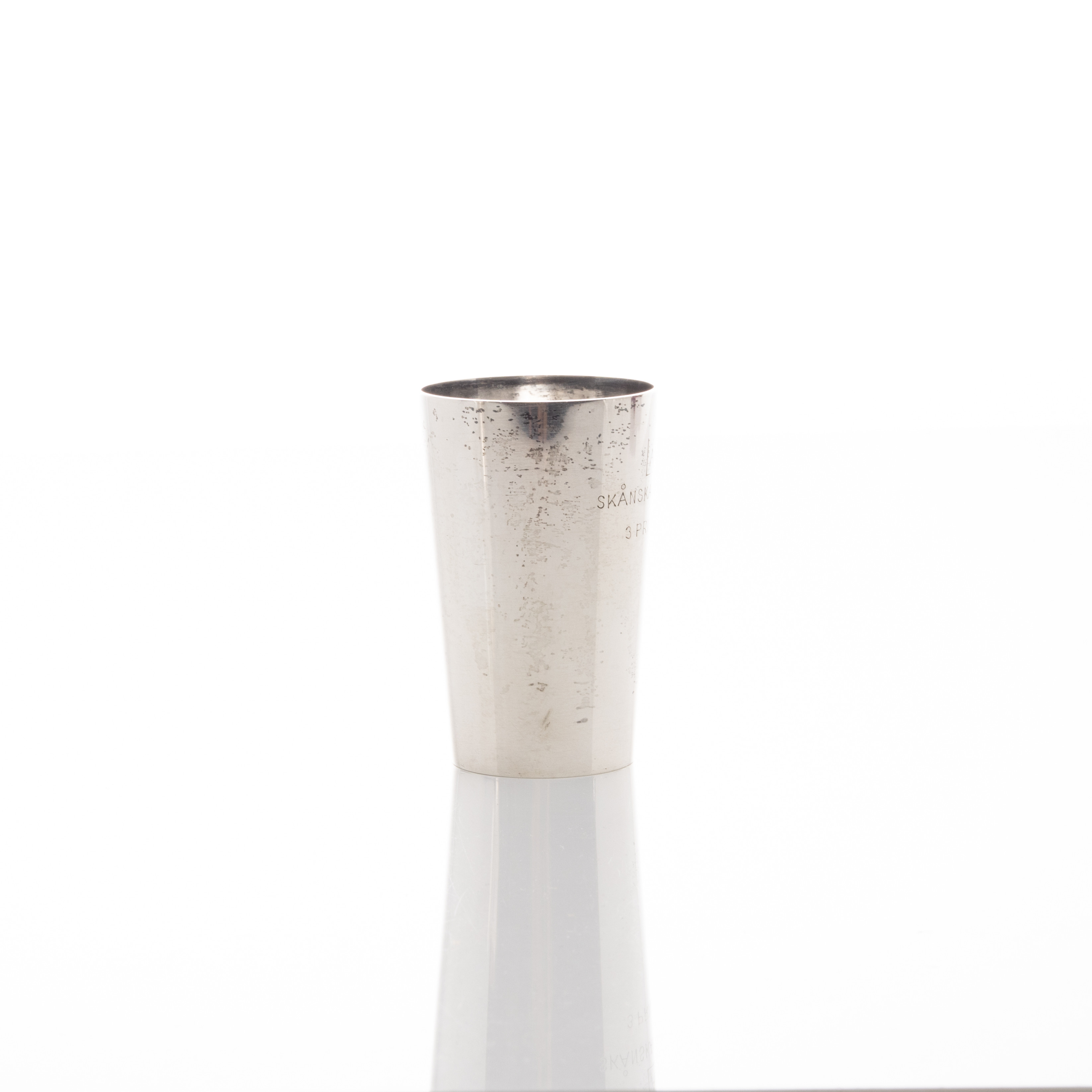 WIWEN NILSSON. Bägare, sterlingsilver, stämpelsignerad, år 1965.