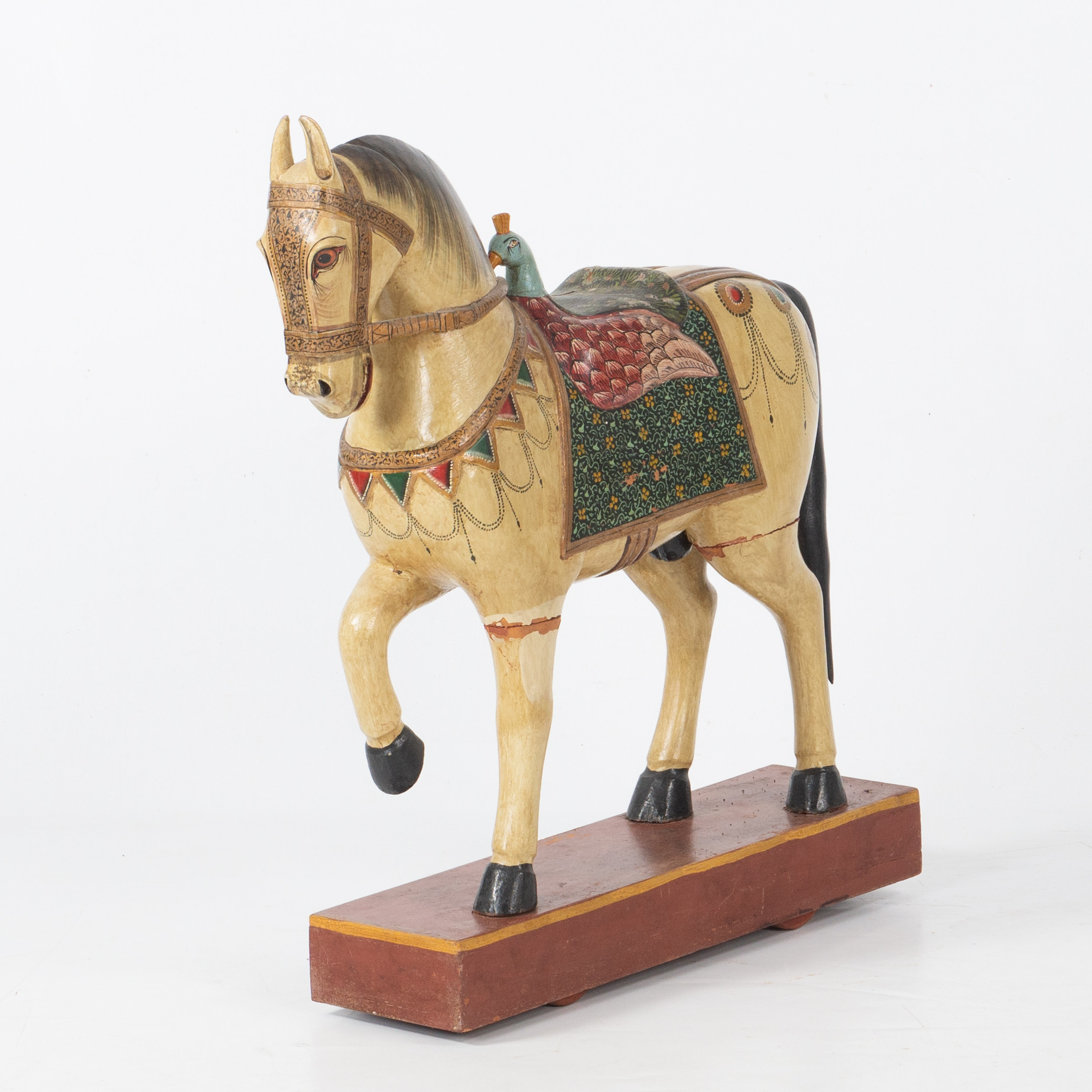 HÄSTSKULPTUR, hjulförsedd, bemålat trä, Indien, 1900-talets senare del.