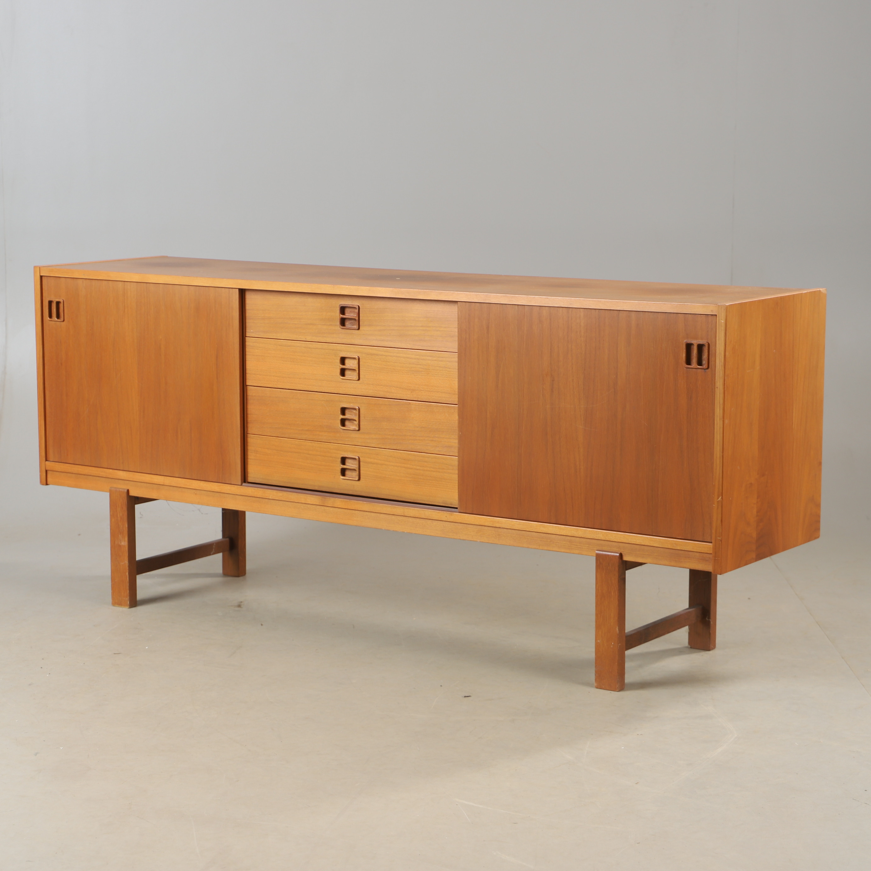 SIDEBOARD. "Comet", teak, Bogeryds möbelfabrik, 1900-talets andra hälft.