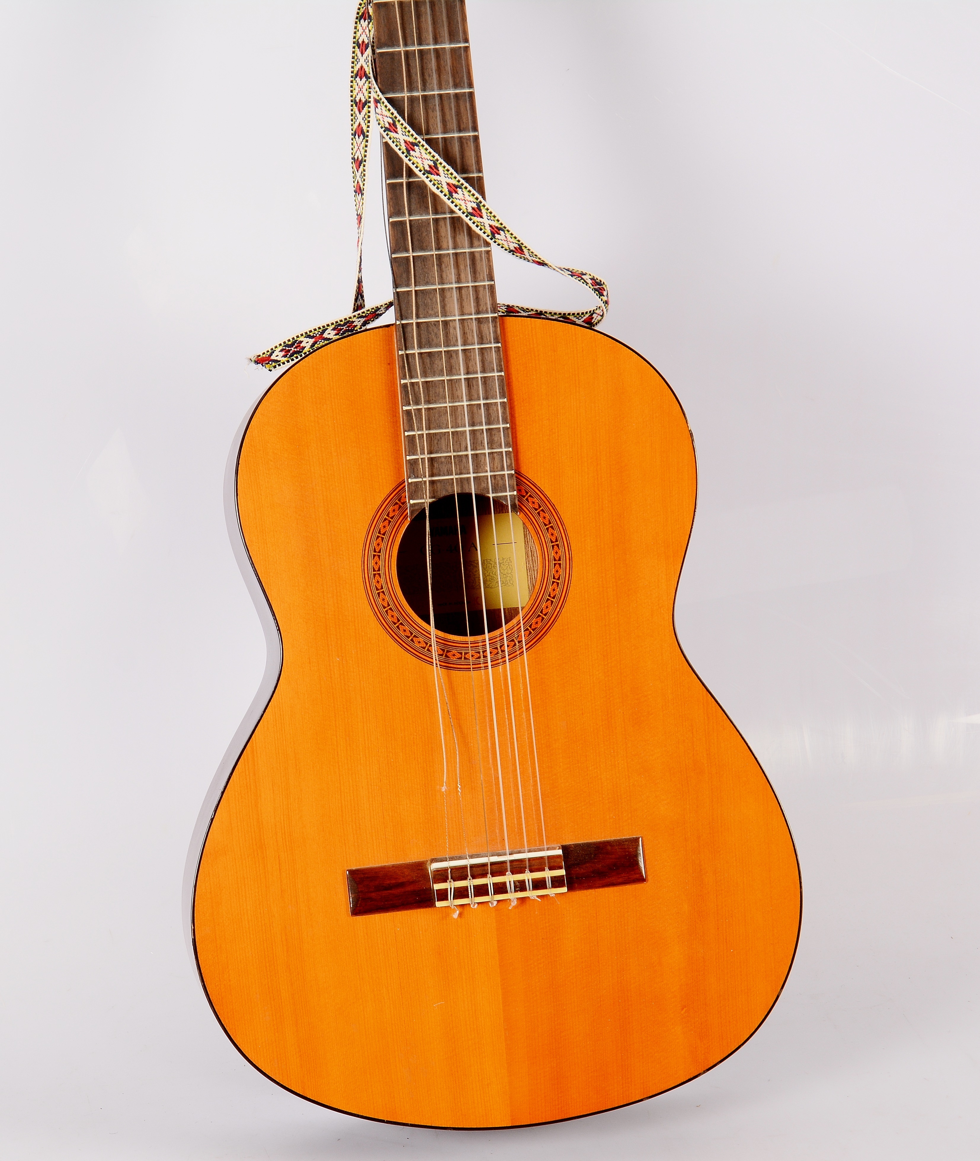 極希少品●ギタロン● 1984年 ニカラグア マナグア製 GUITARRON 極希少品○ギタロン○ 1984年 ニカラグア マナグア製 GUITARRON