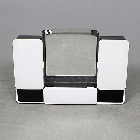 Plast” i skÃ¥p & hyllor pÃ¥ gomér & andersson linköping auctionet